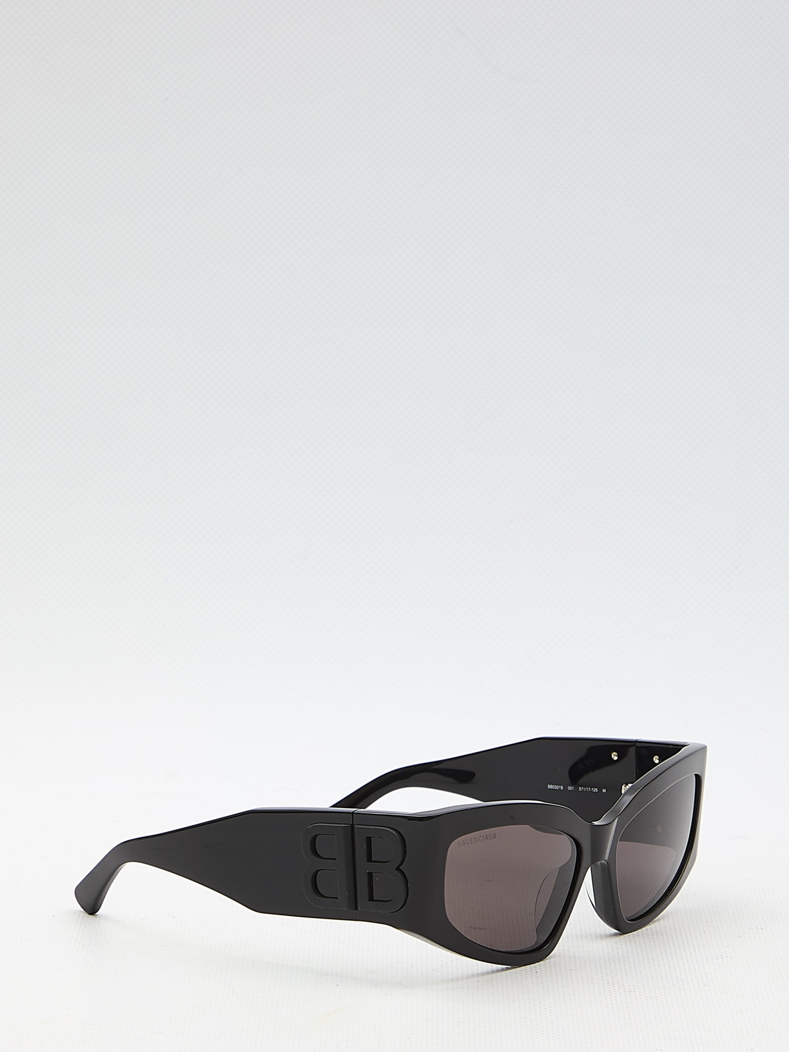 Shop Balenciaga Bossy Cat Sunglasses In Black