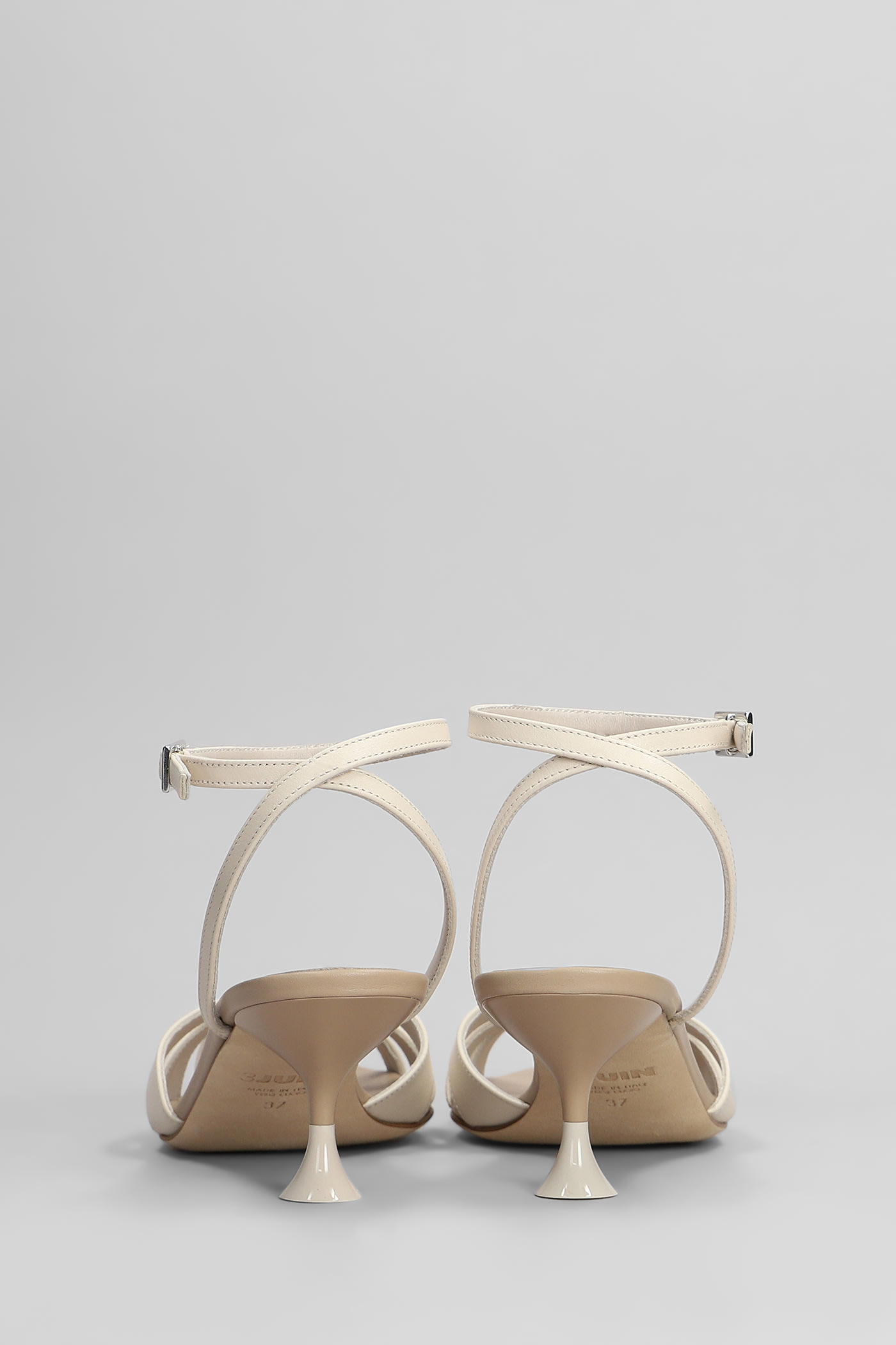 3juin Kyara 055 Sandals In Beige Leather In Beige