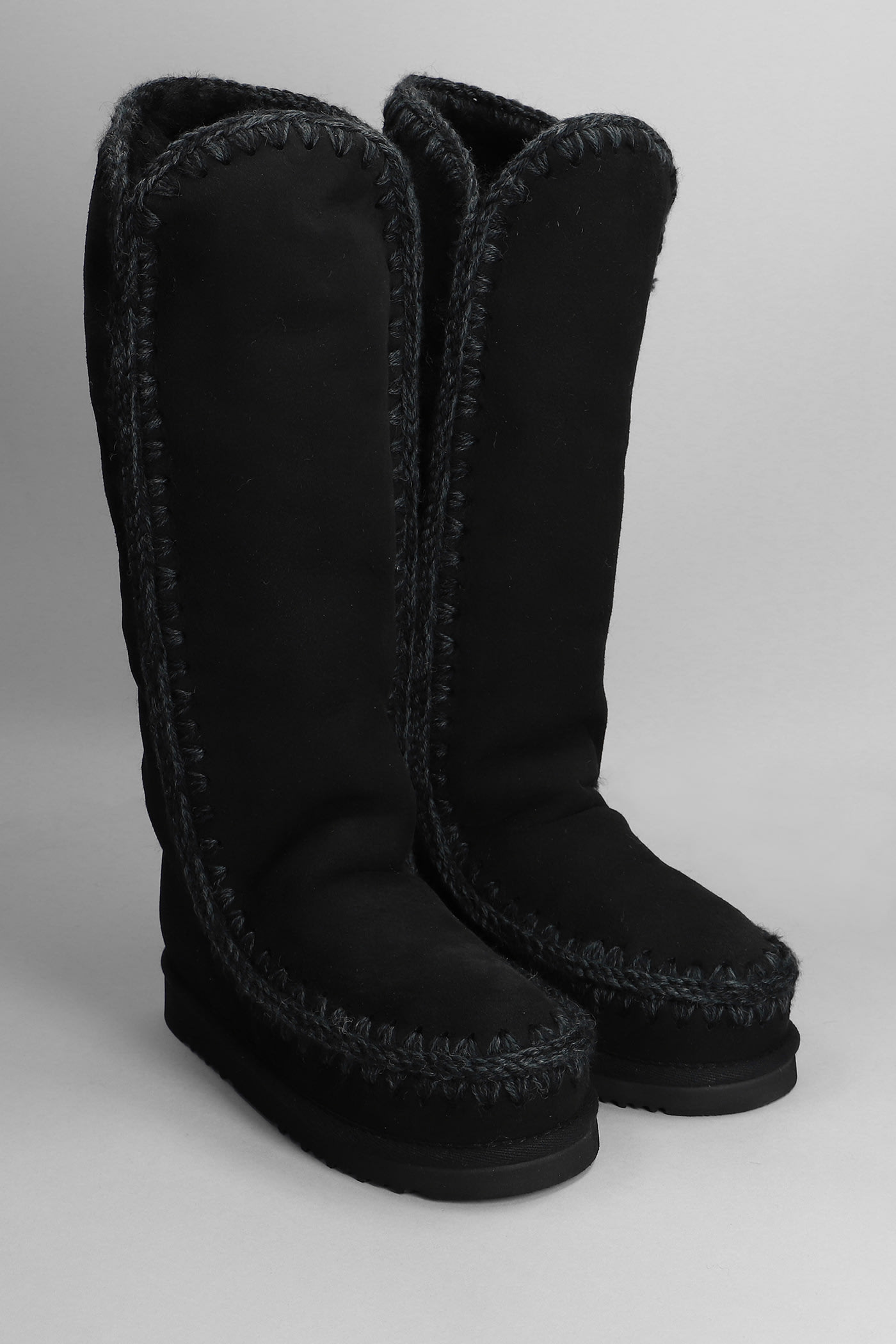 Shop Mou Eskimo 40 Low Heels Boots In Black Suede