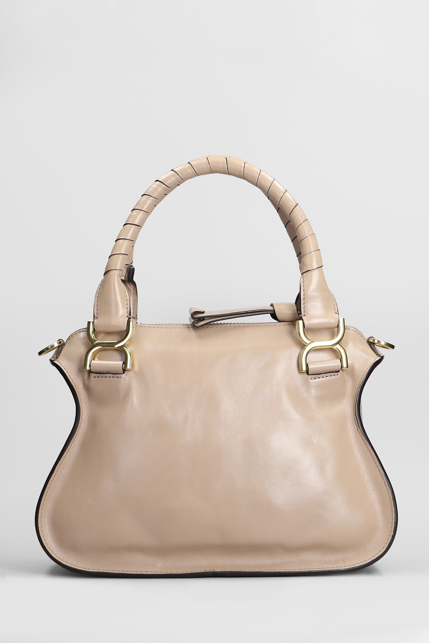 Shop Chloé Mercie Shoulder Bag In Beige Leather