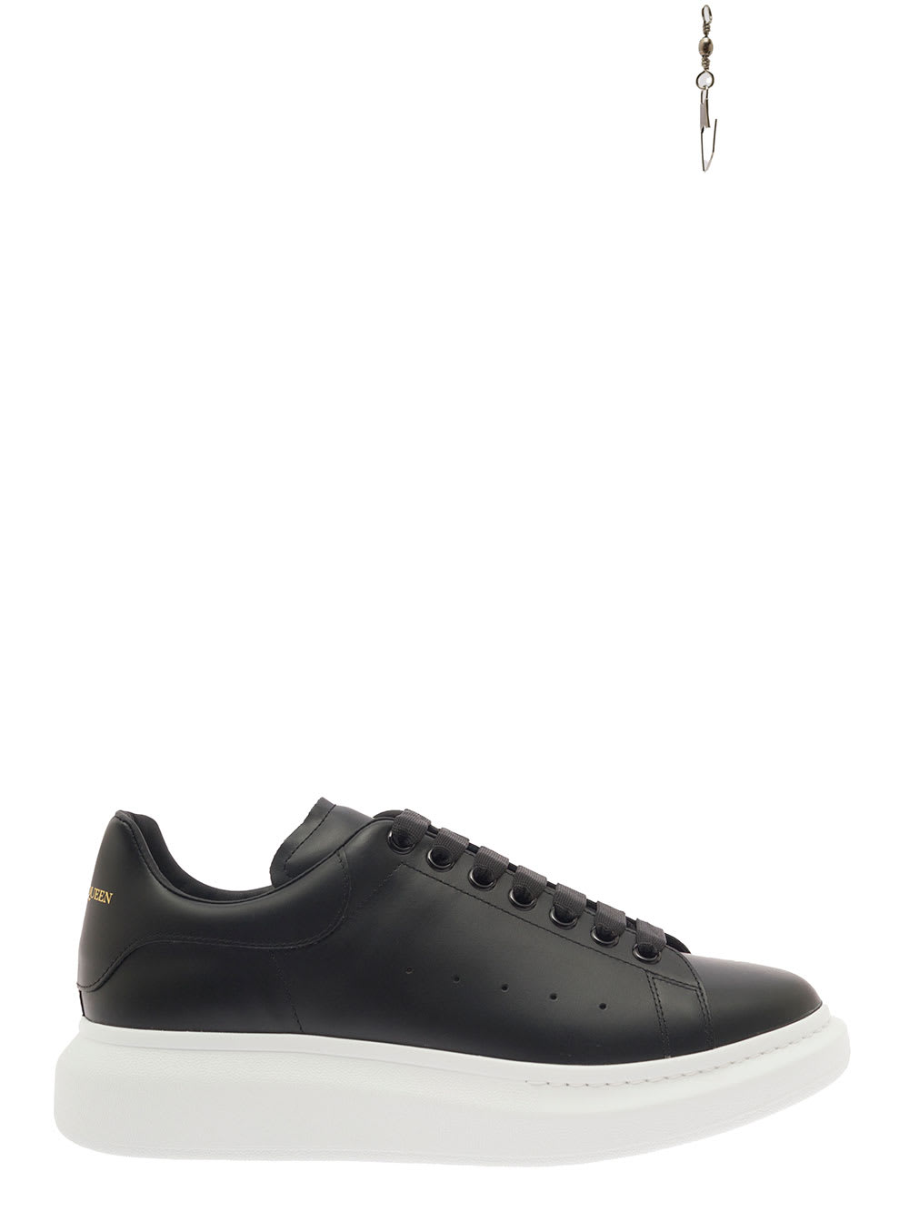 ALEXANDER MCQUEEN BLACK SNEAKERS WITH EMBOSSED LOGO ON TONAL STITCHING IN LEATHER MAN