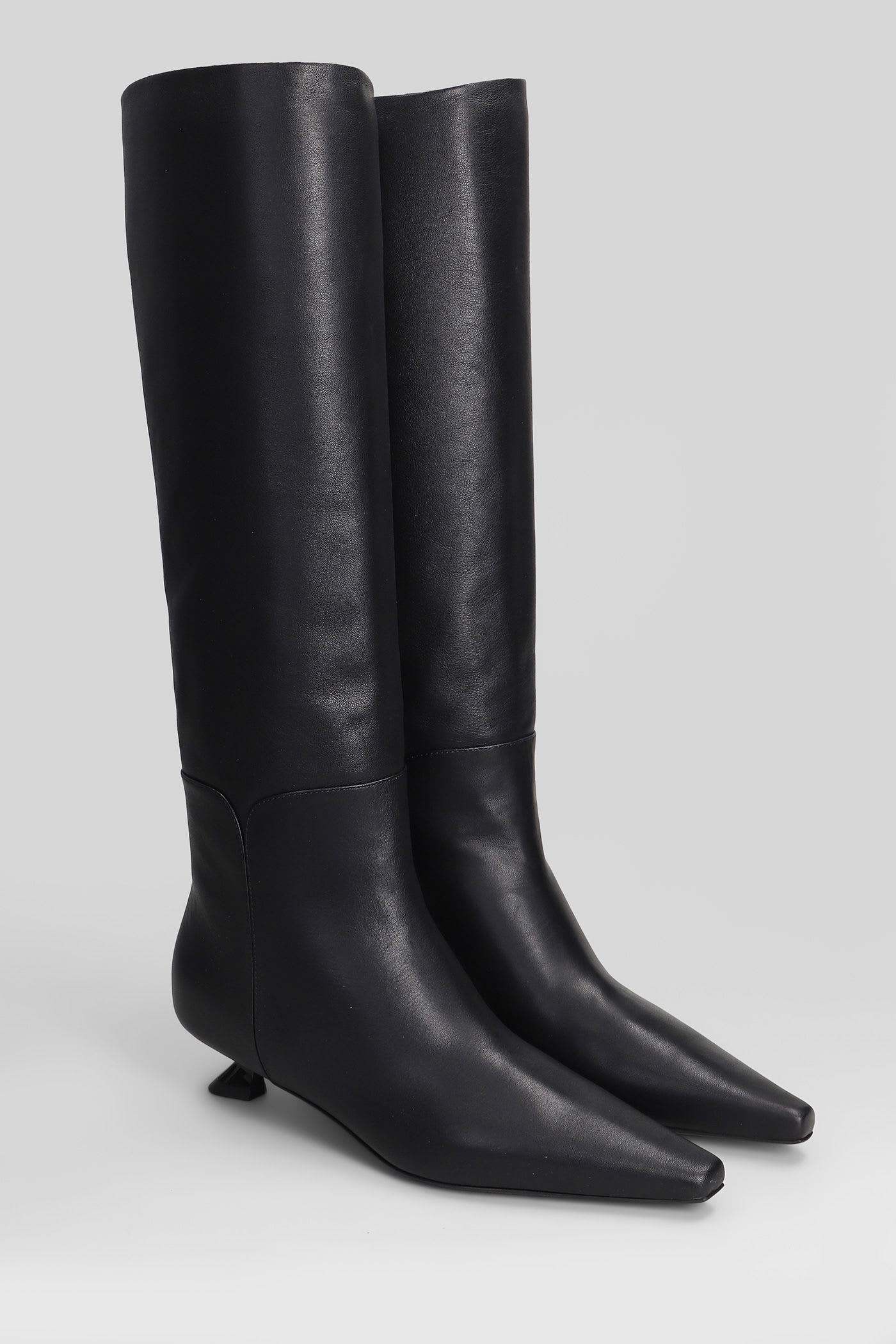 3juin Olympe 035 Low Heels Boots In Black Leather In Black
