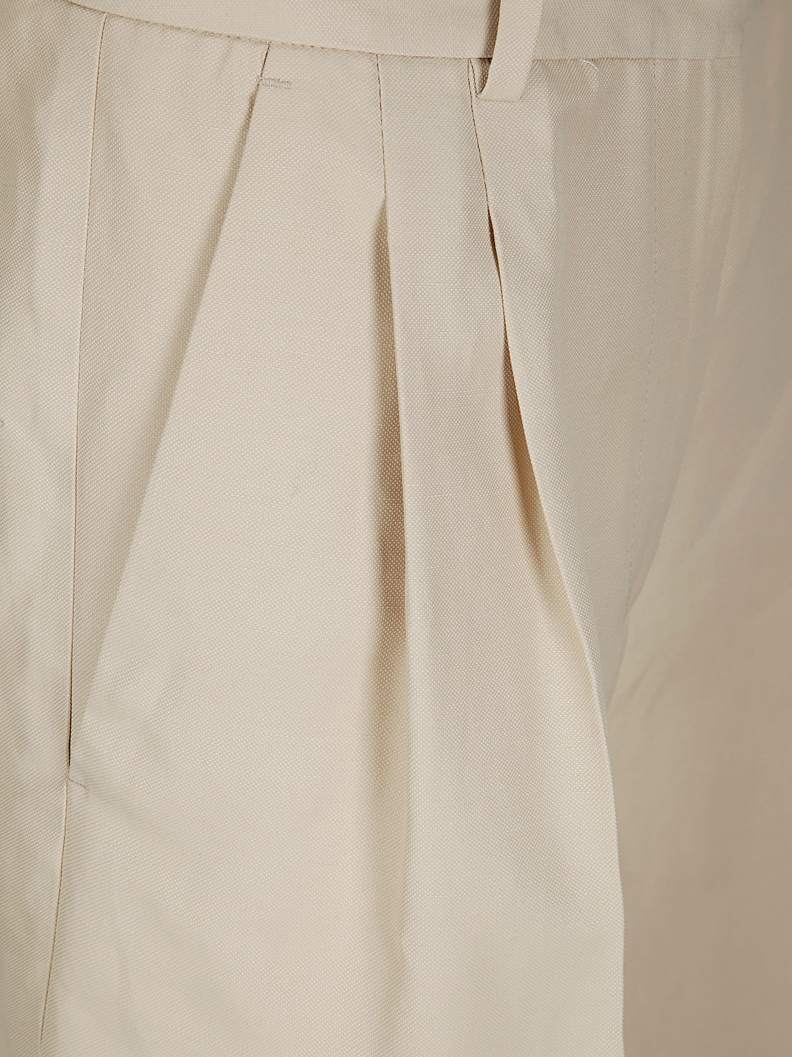 Alberto Biani Soft Linen Blend Shorts With Front Hook In Neutral