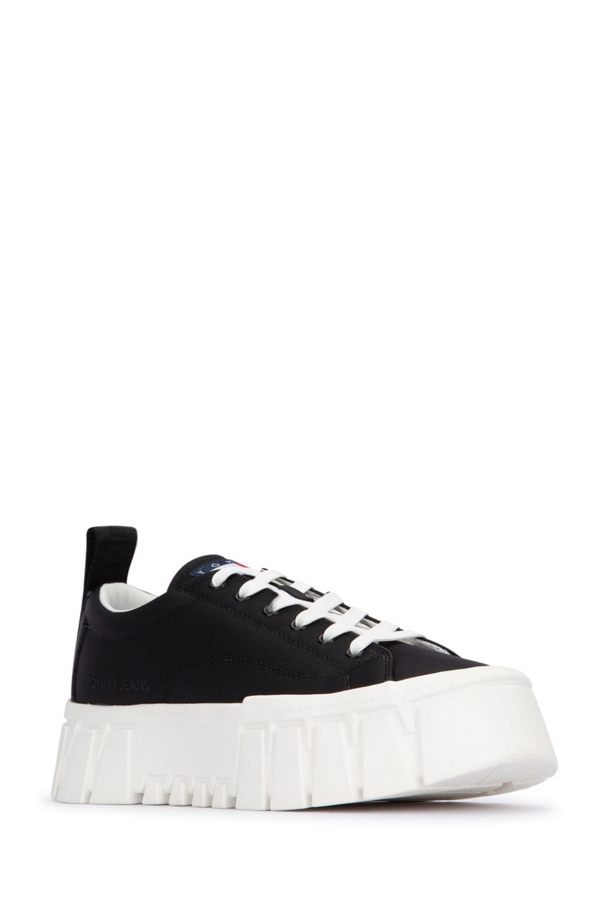 Tommy Hilfiger Platform Lace-up Trainers In Black