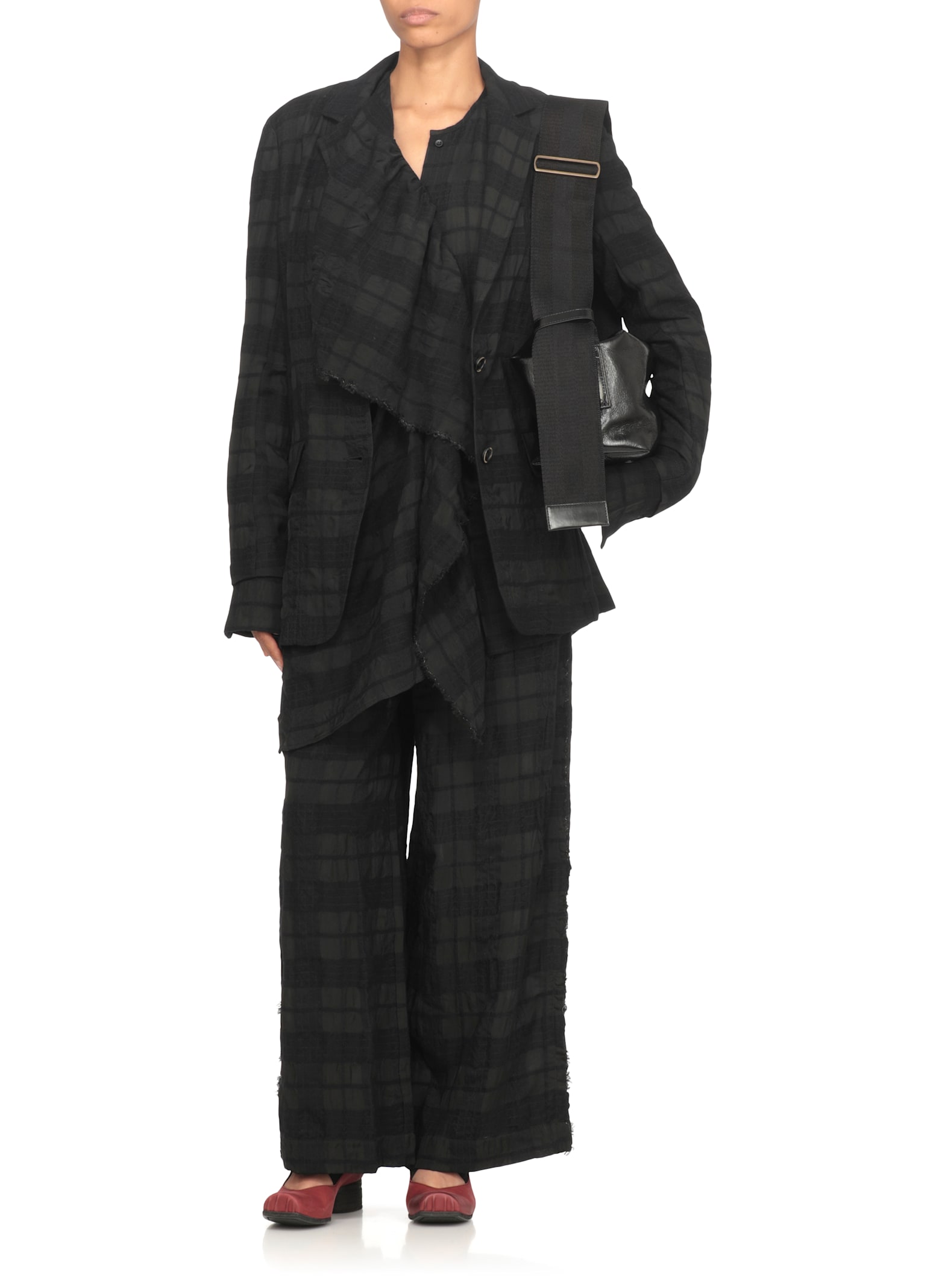 Uma Wang Long Blazer With Notched Lapels And Pockets In Black