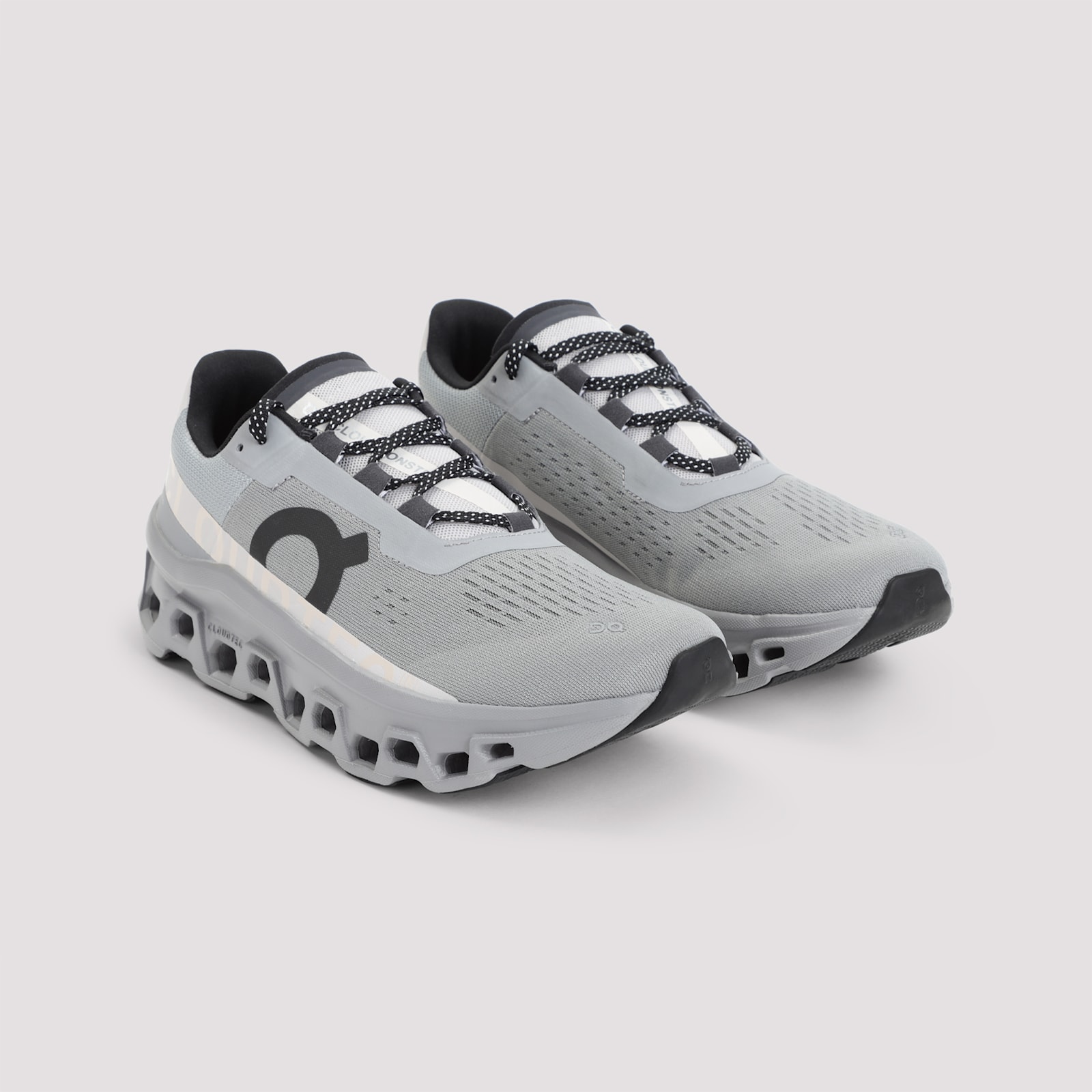 On Breathable Grey Sneakers With Robust Rubber Sole In Gray