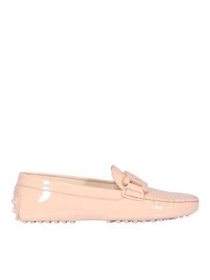 Tods Chain Trim Patent Leather Loafers In Pink