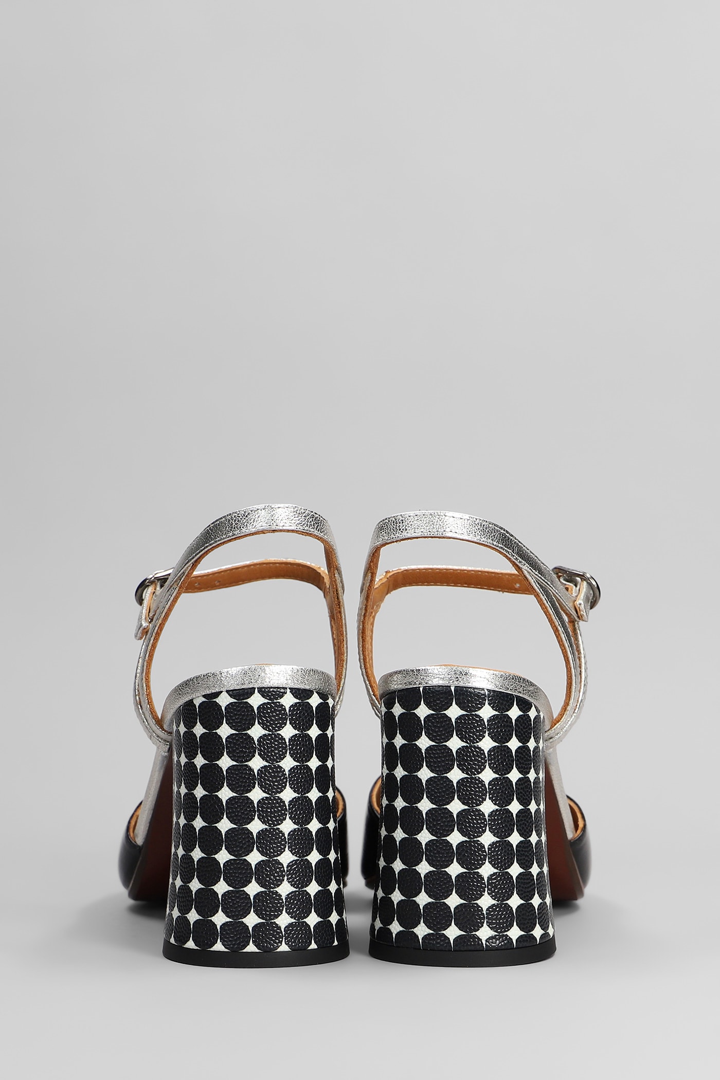 Chie Mihara Pumps In Black Patent Leather In Black