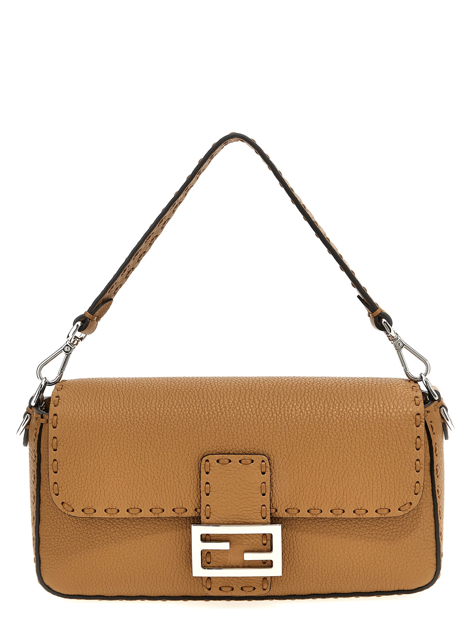 Fendi baguette Medium Shoulder Bag - Fendi - Modalova