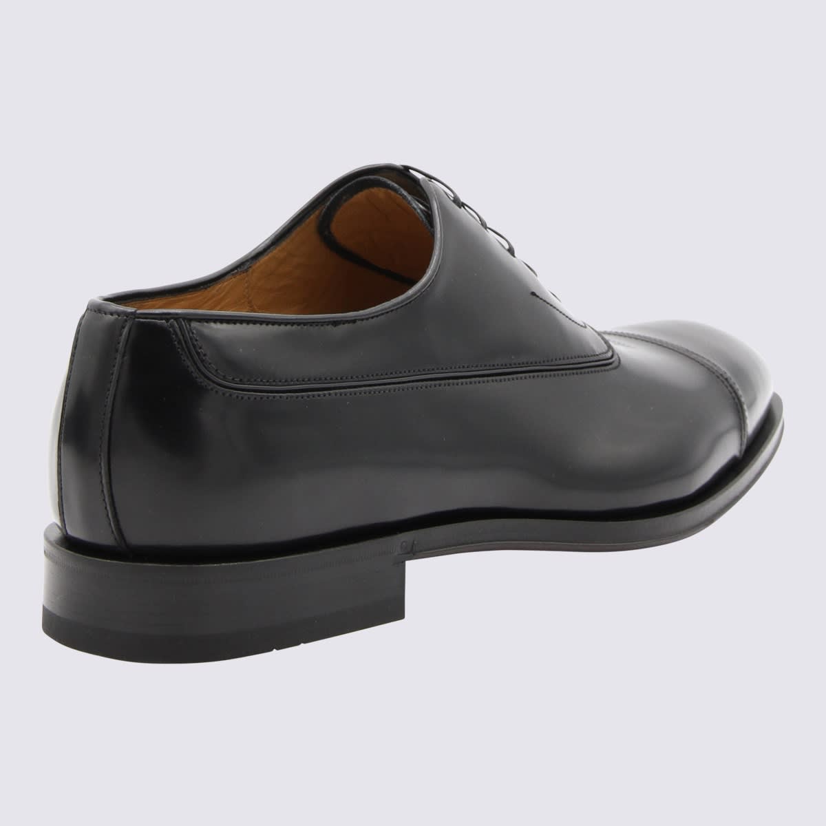 Ferragamo Black Leather Lace Up Shoes In Black