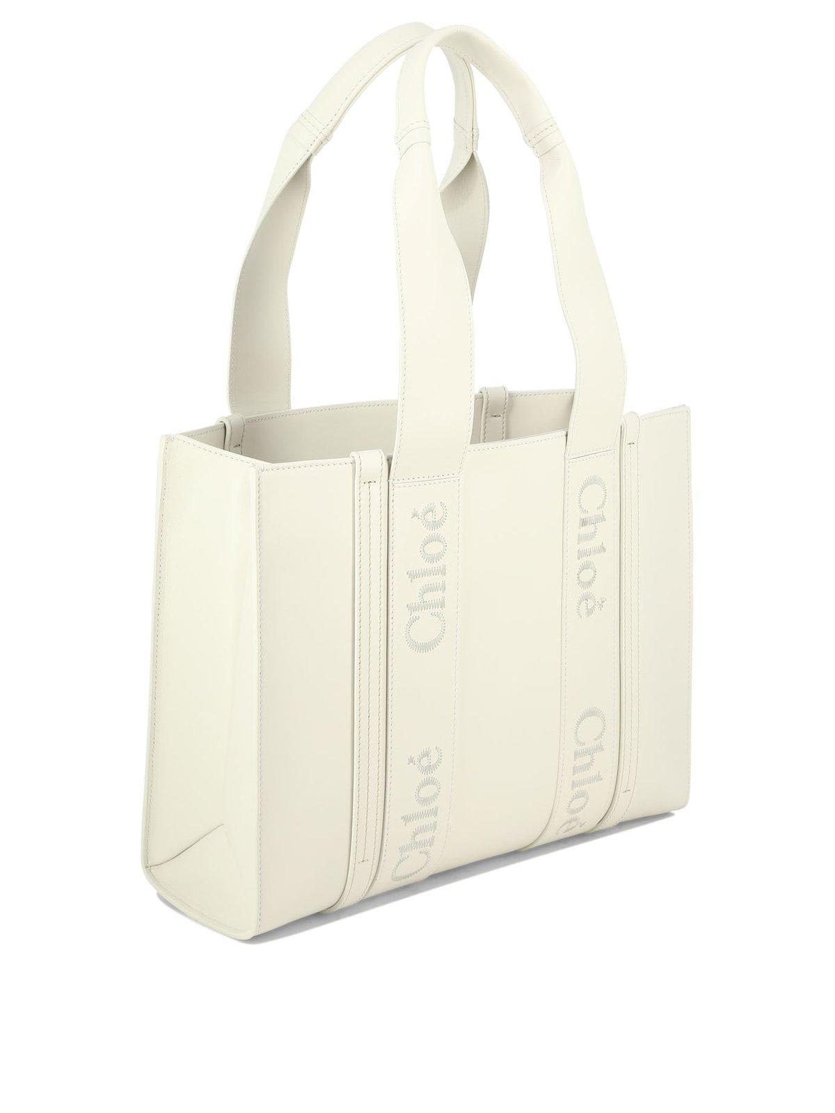 Shop Chloé Woody Medium Tote Bag In Bianco