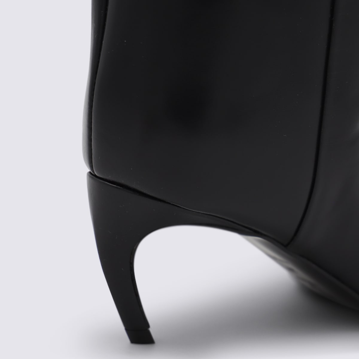 Attico Leather High Shaft Ankle Boots With Pointed Toe In Black