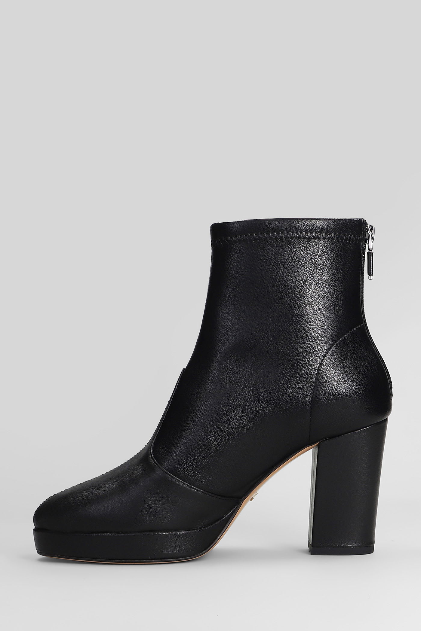 Lola Cruz High Heels Ankle Boots In Black Leather In Black
