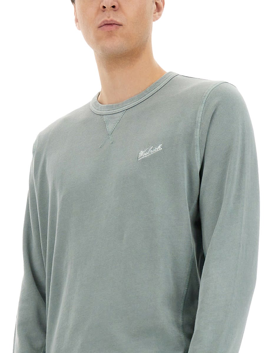 Woolrich Logo-embroidered Sweatshirt In Green