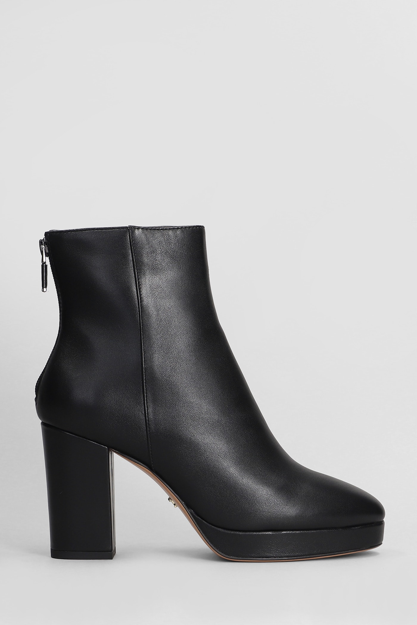 Lola Cruz Tess Ankle Boots High Heels Ankle Boots In Black Leather