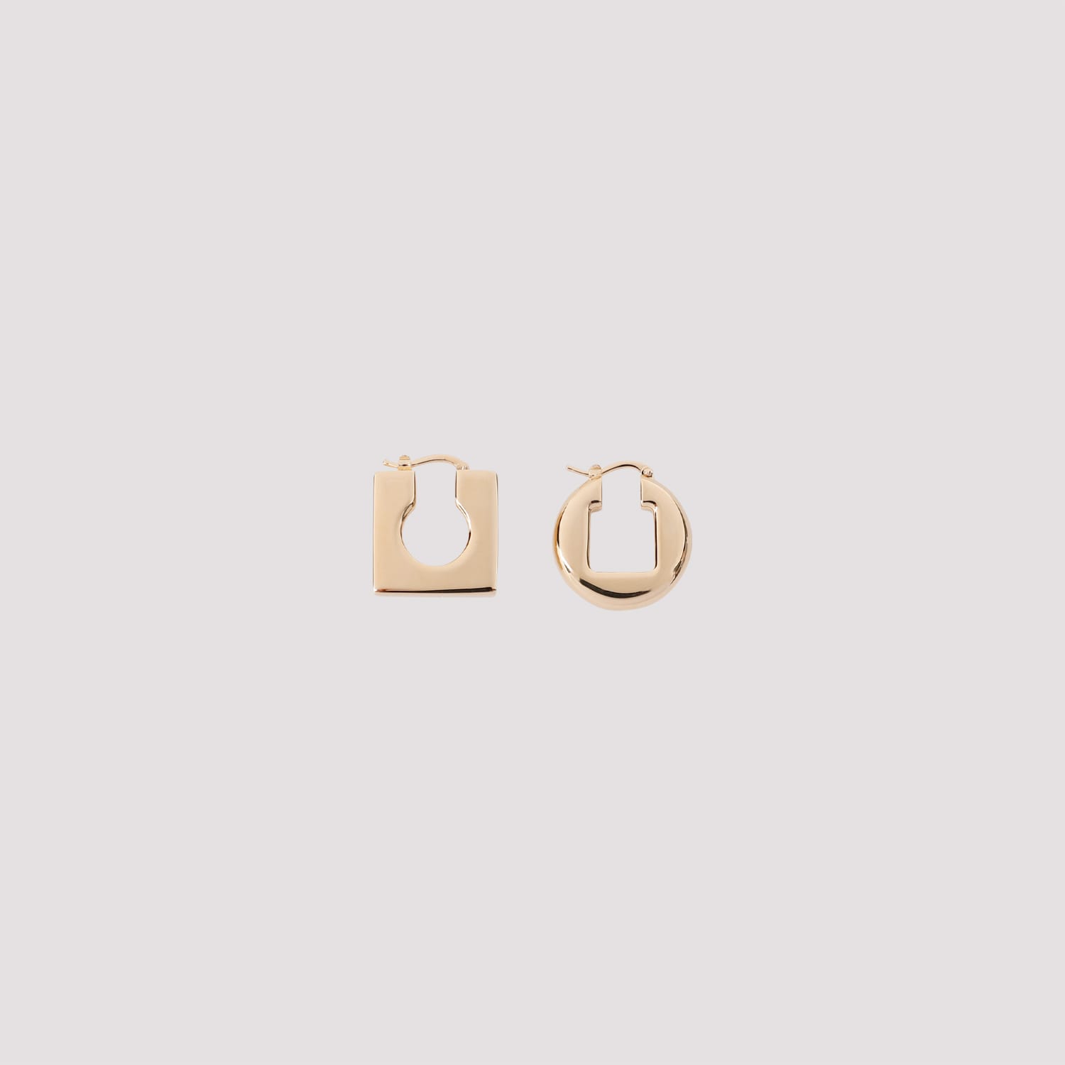 Jacquemus Rond Carre Asymmetric Hoop Earrings In Gold