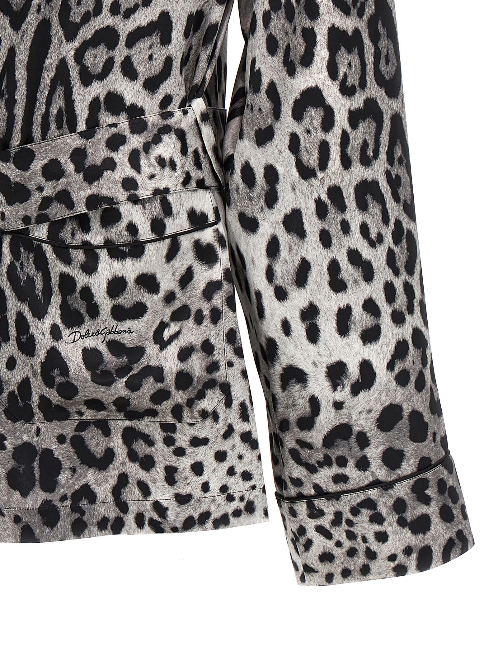 Shop Dolce & Gabbana Leo Dressing Gown Shirt In Multicolor