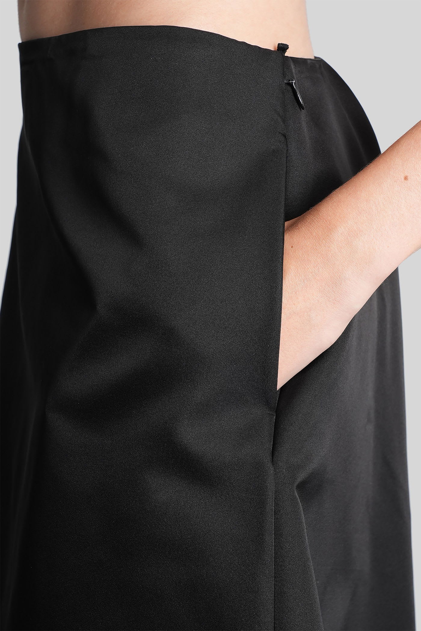 Alexander Mcqueen Skirt In Black Polyester In Black