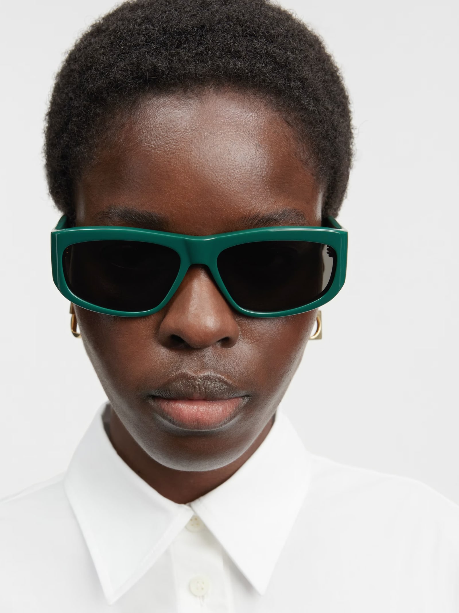 Shop Jacquemus Pilota - Green Sunglasses