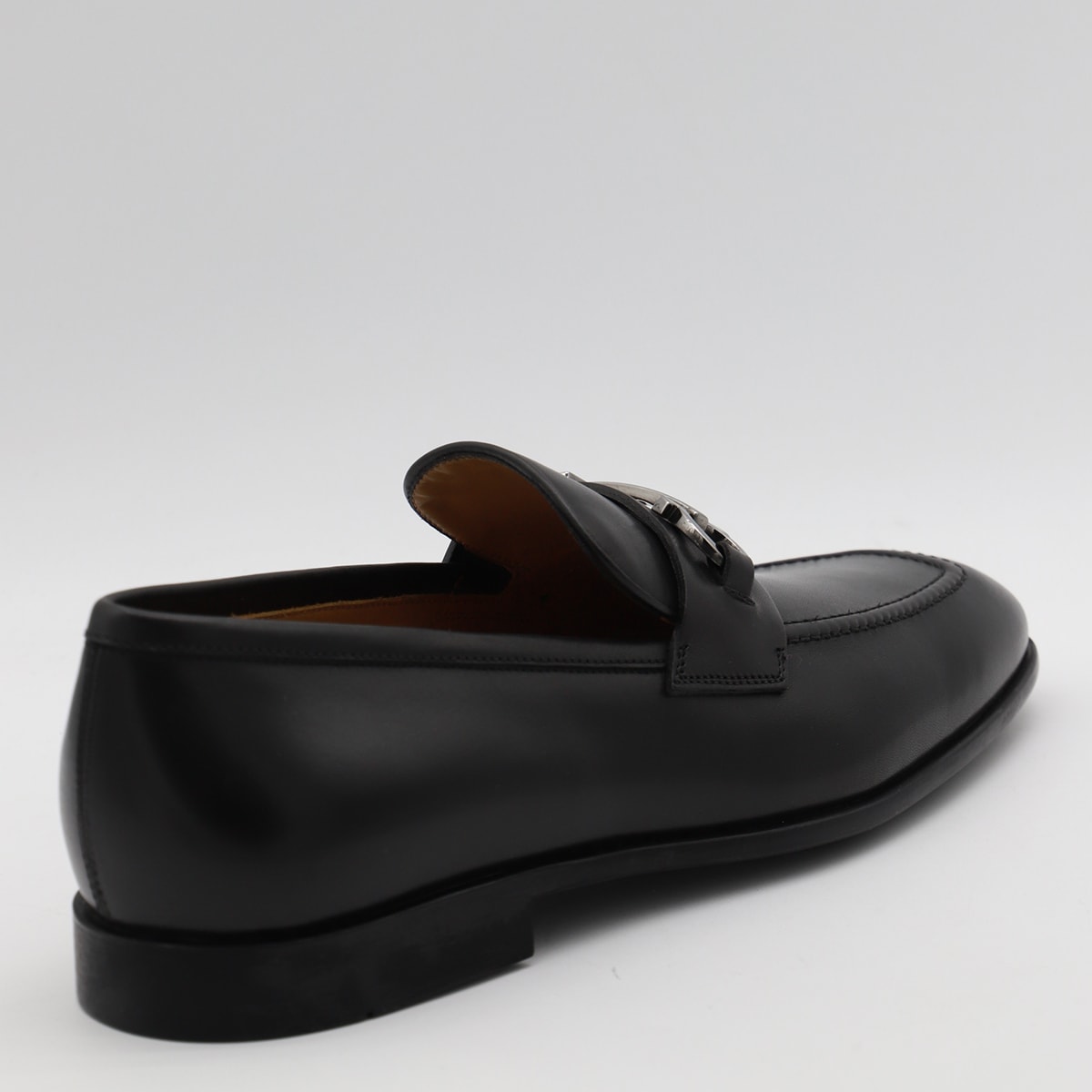 Ferragamo Gancini Ornament Loafers In Calf Leather In Black