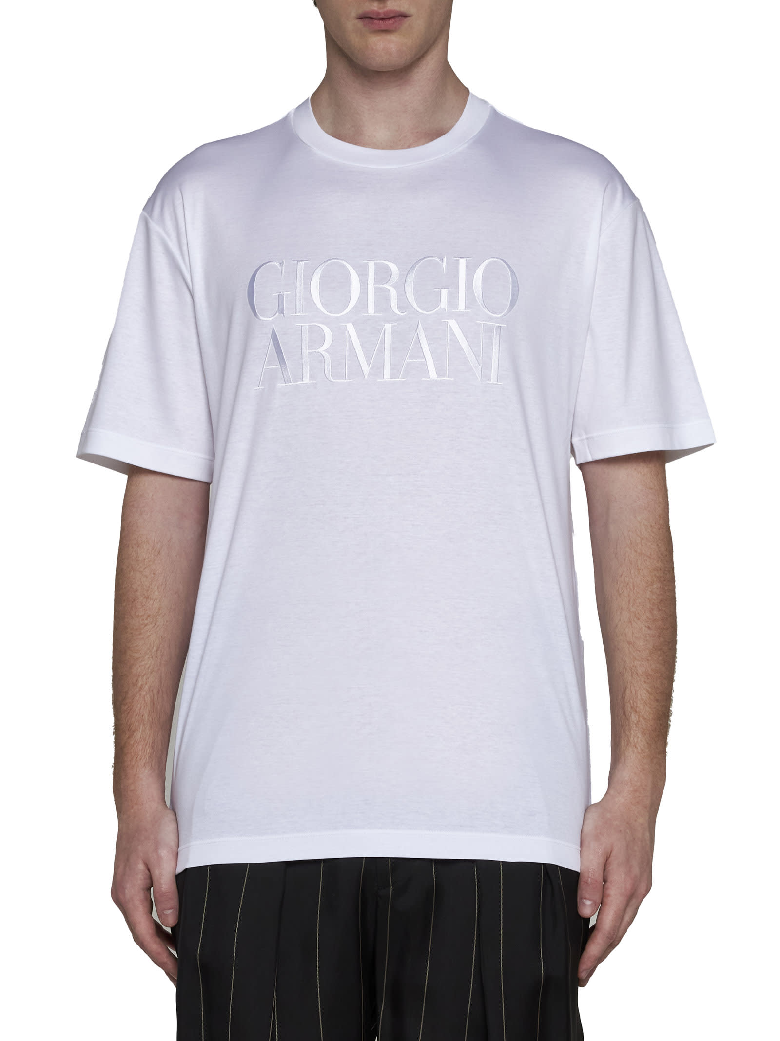 Shop Giorgio Armani T-shirt In Bianco Otticco