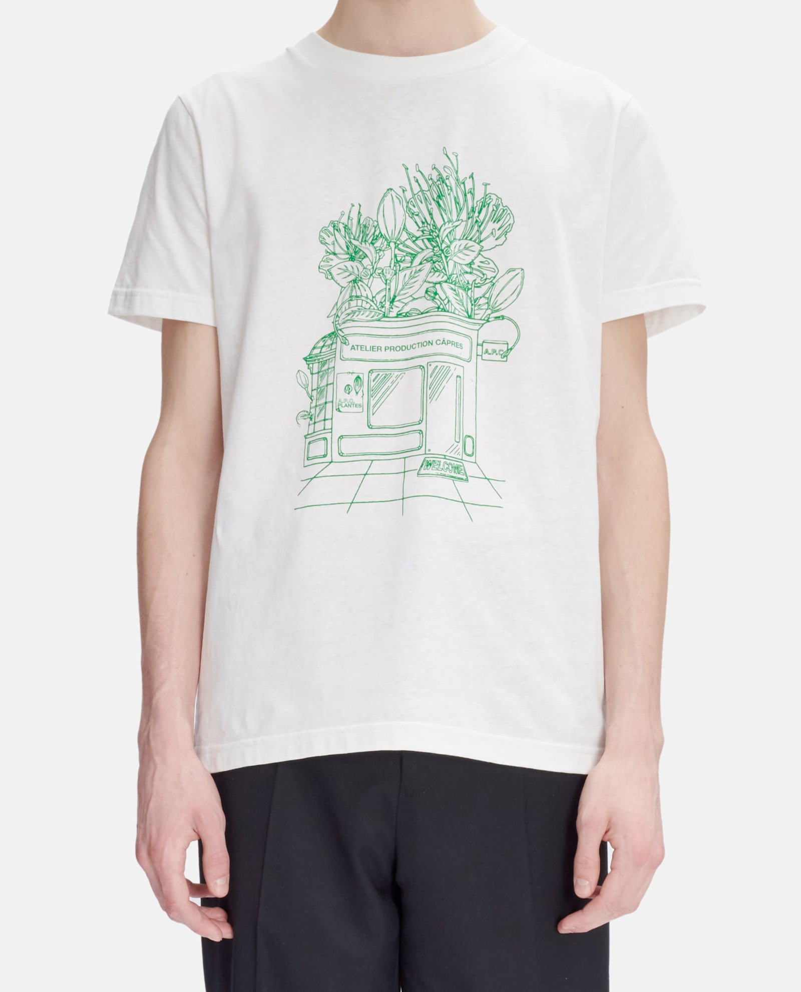 A. P.C. T-shirt Magasin