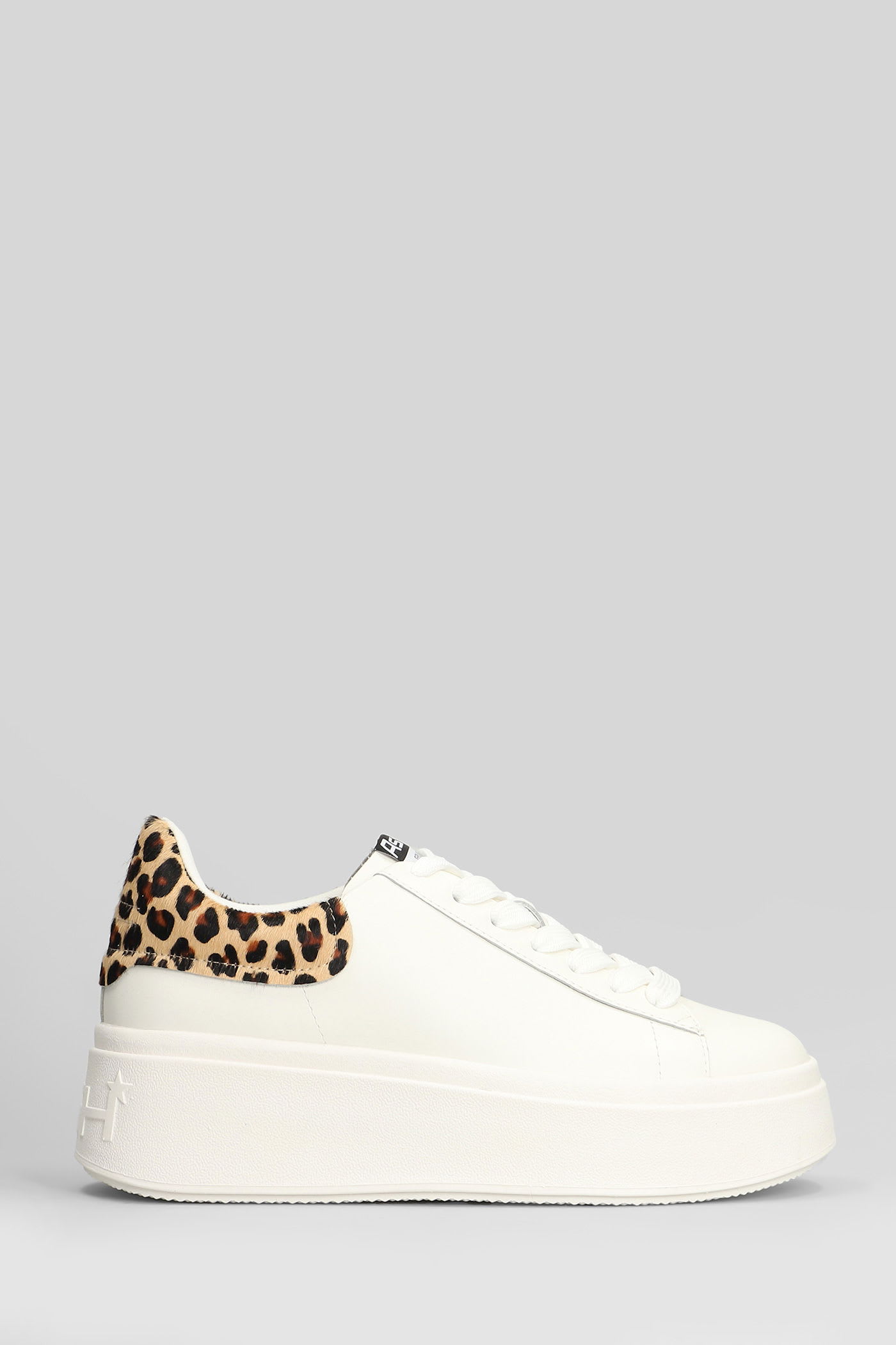 Moby Sneakers In White Leather
