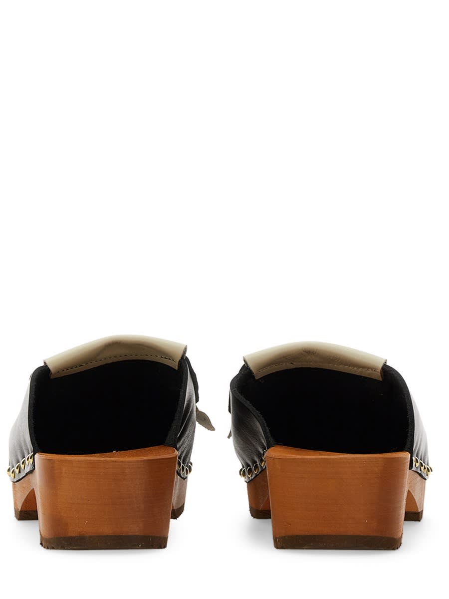 Jejia Leather Clogs In Black