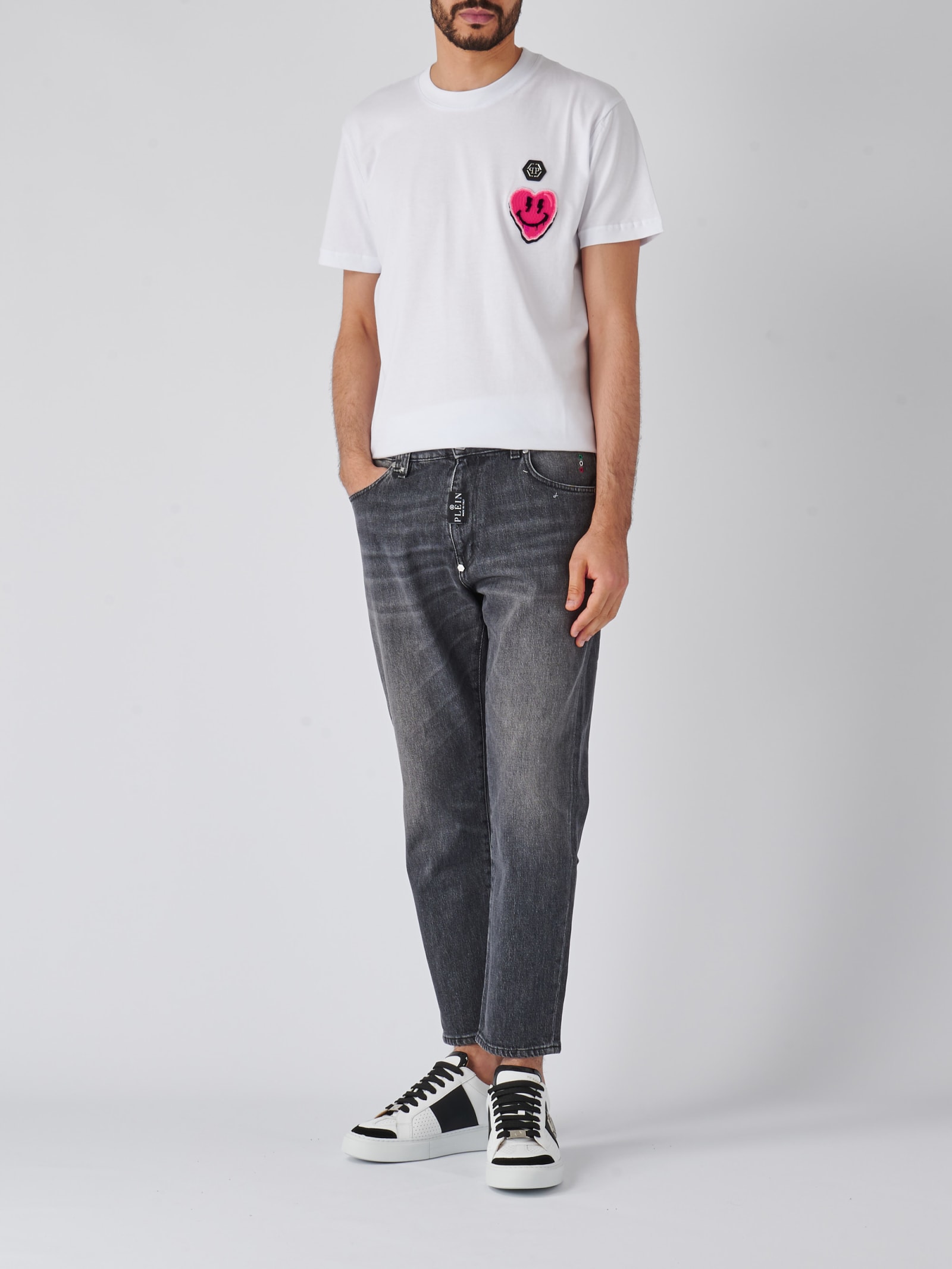 Shop Philipp Plein T-shirt Round Neck Ss Smile T-shirt In Bianco