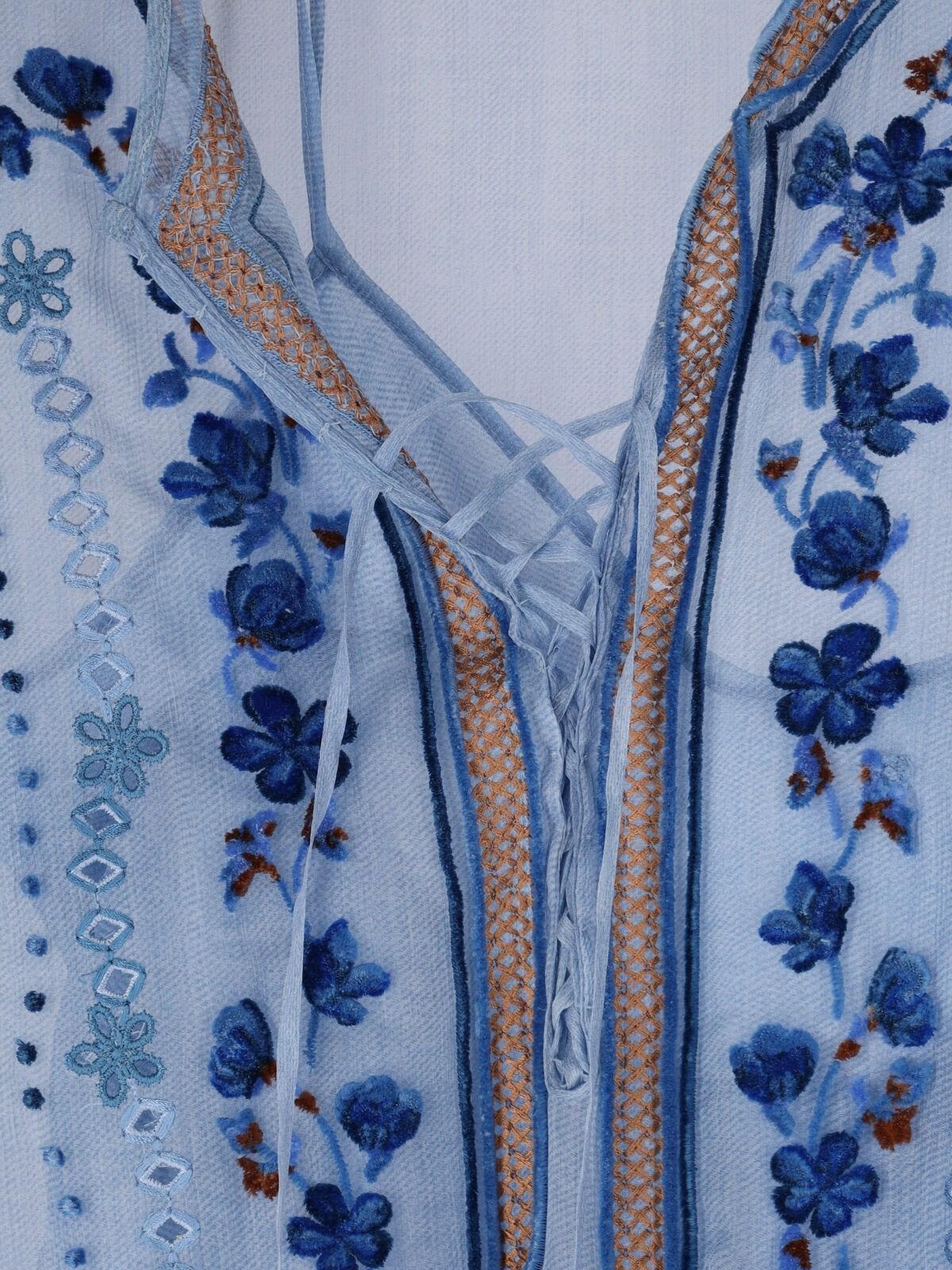 Floral Embroidery Blouse