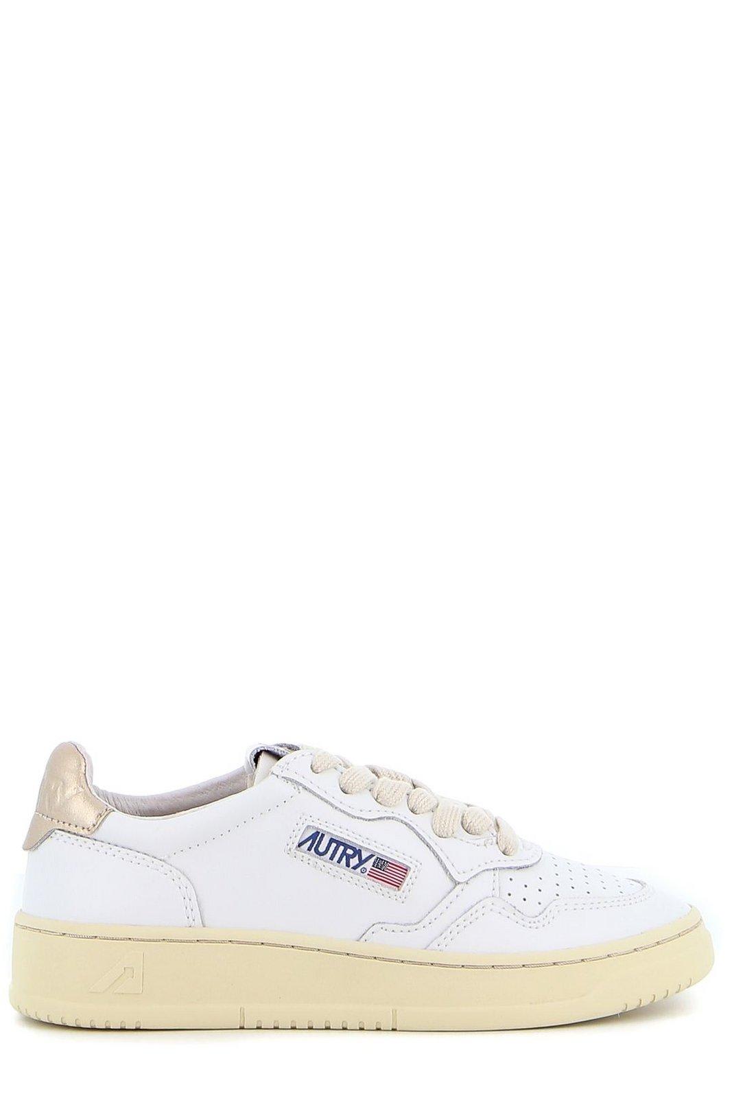Autry Logo Patch Low-top Sneakers In White Gold