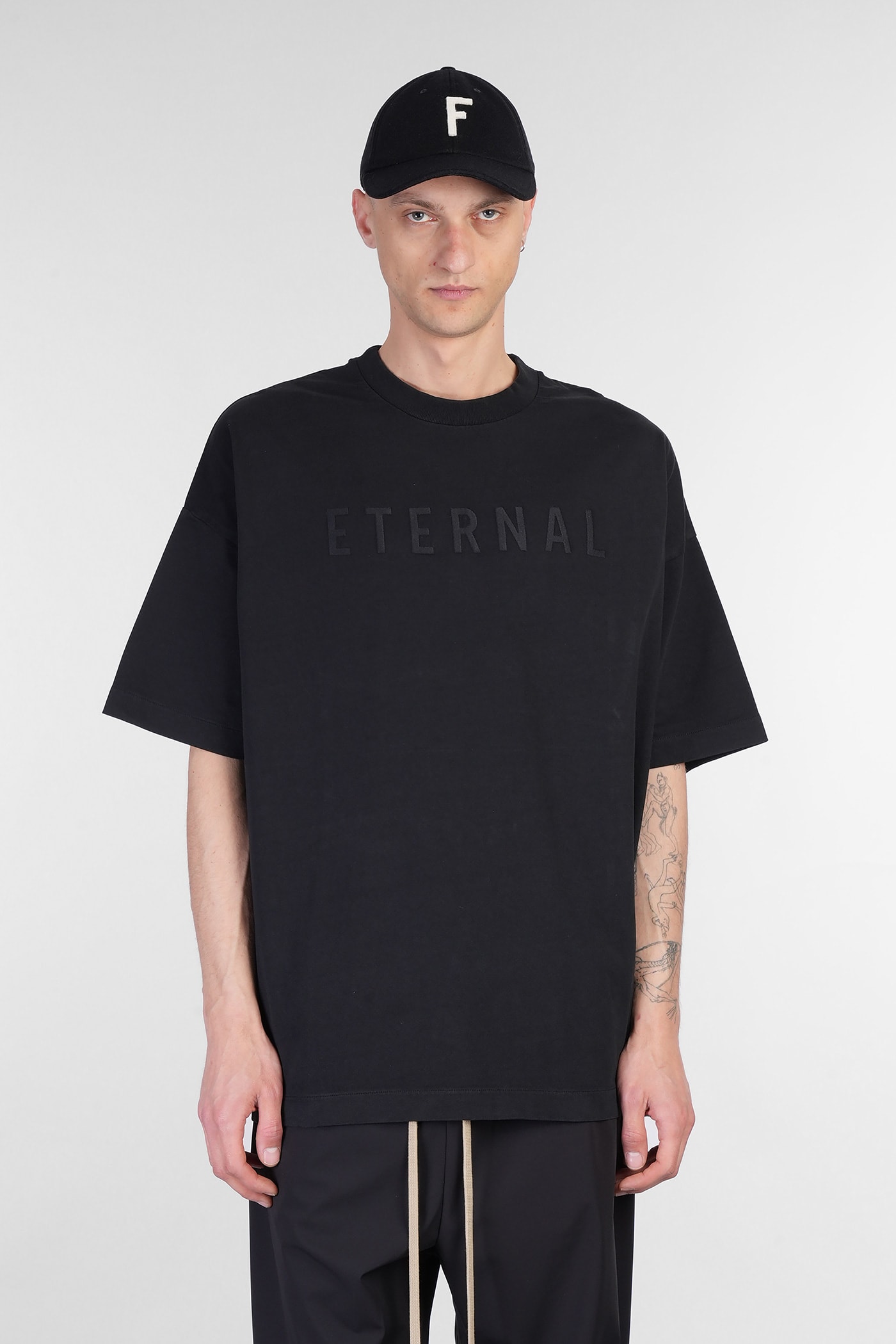 FEAR OF GOD T-SHIRT IN BLACK COTTON