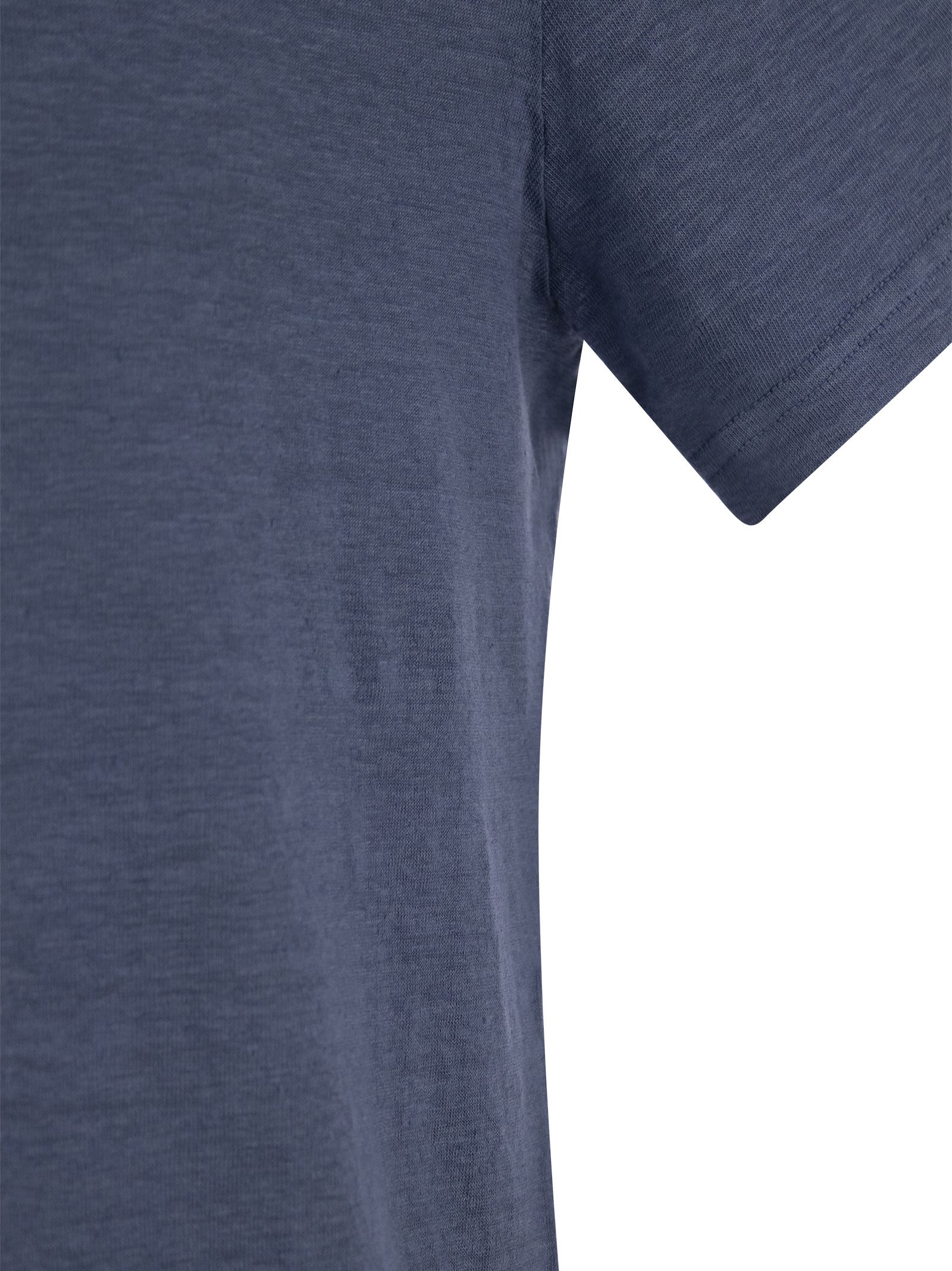 Shop Fedeli Exreme - Linen Flex T-shirt In Avio