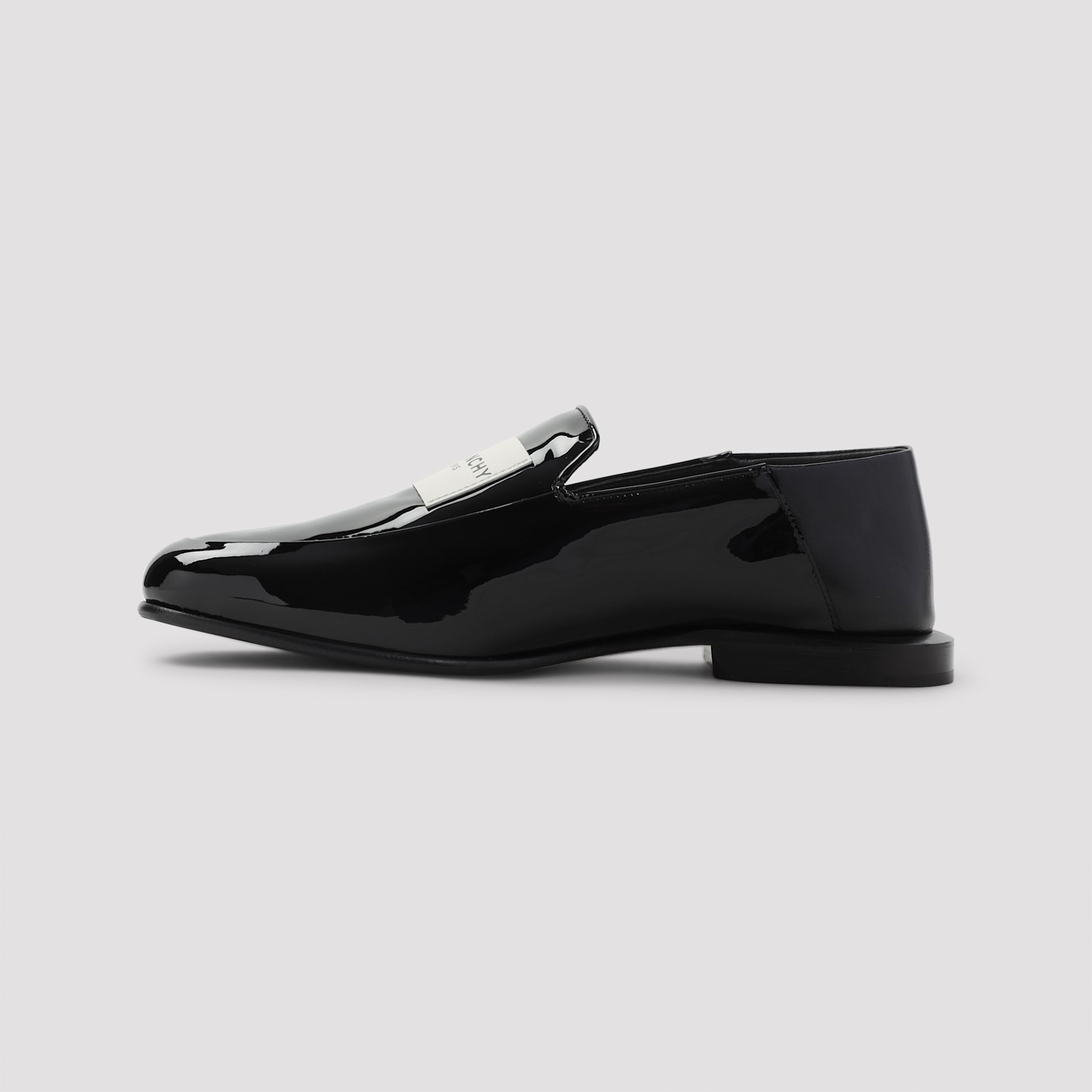 Givenchy Label Loafers In Patent Leather In Multi