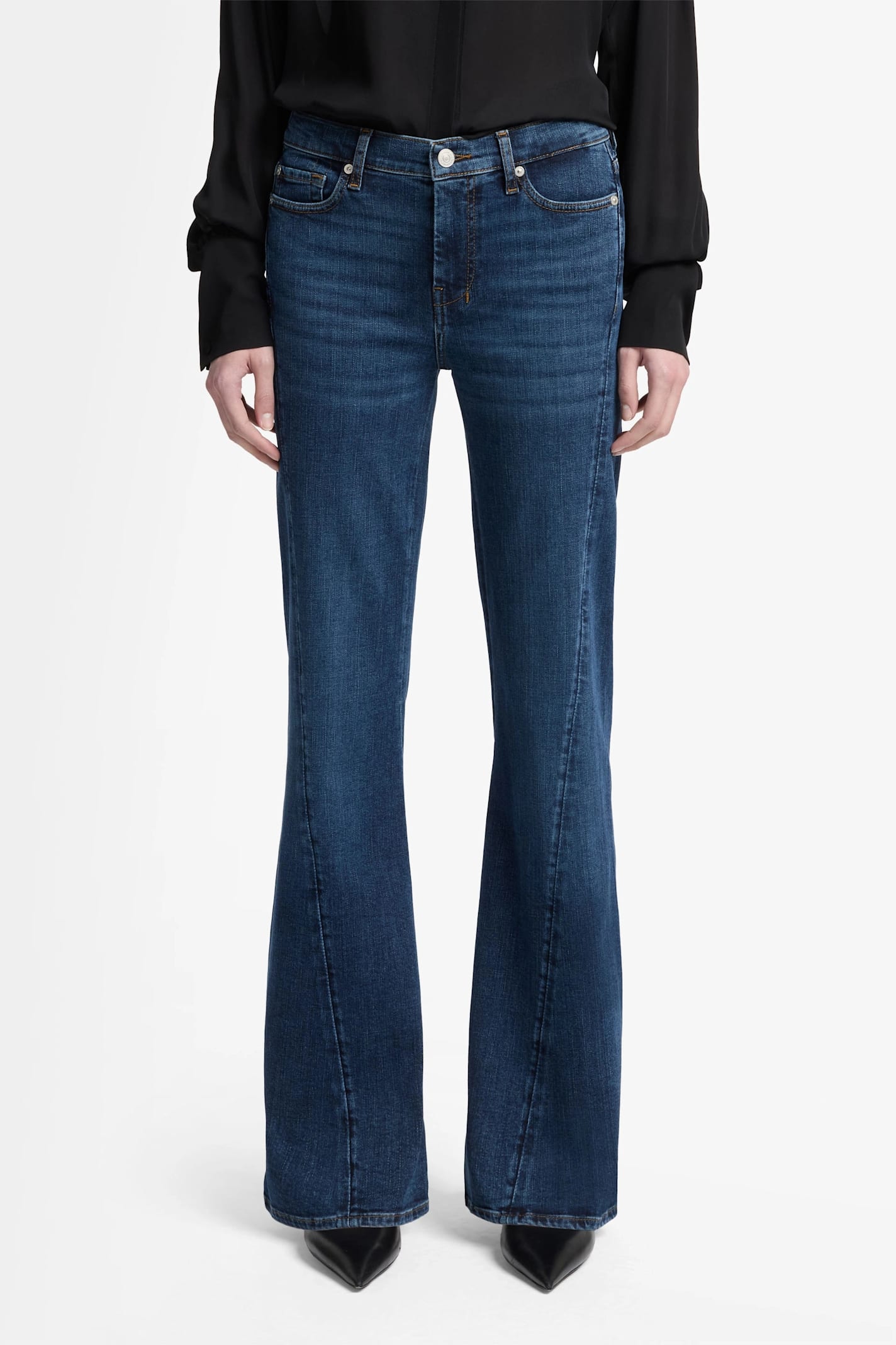 7 For All Mankind Dojo Tailorless Gilbert With Twisted Seam In Blue