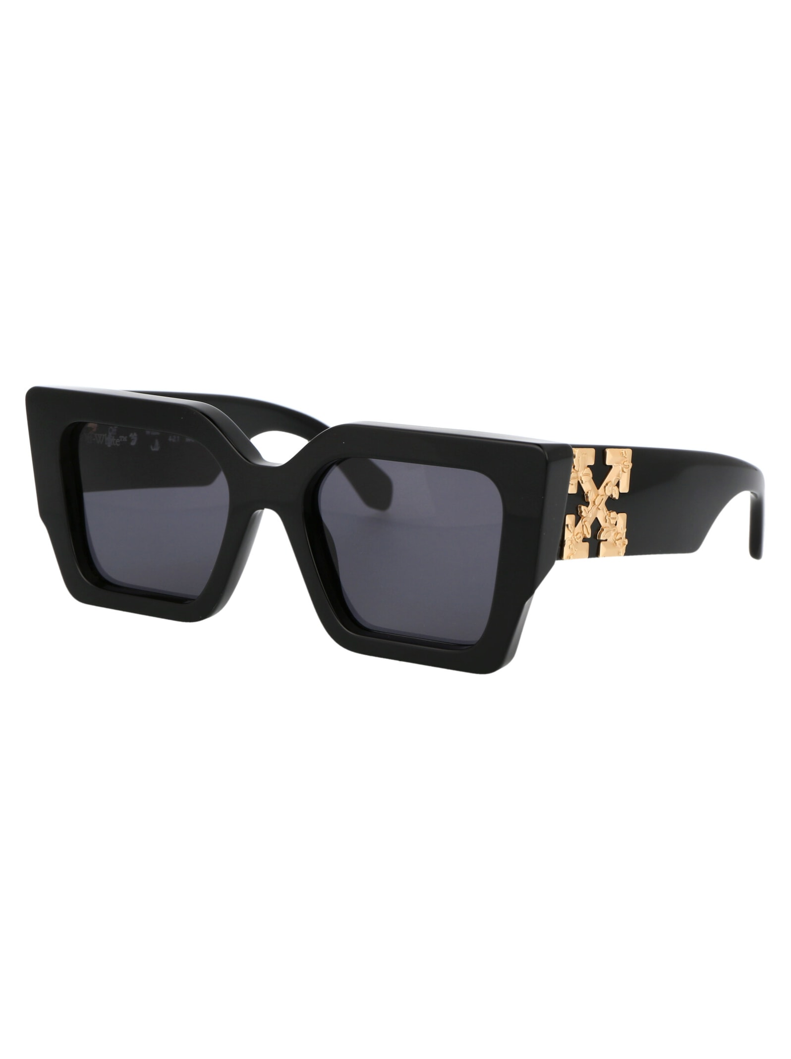 Shop Off-white Catalina Sunglasses In 1007 Black Dark Grey