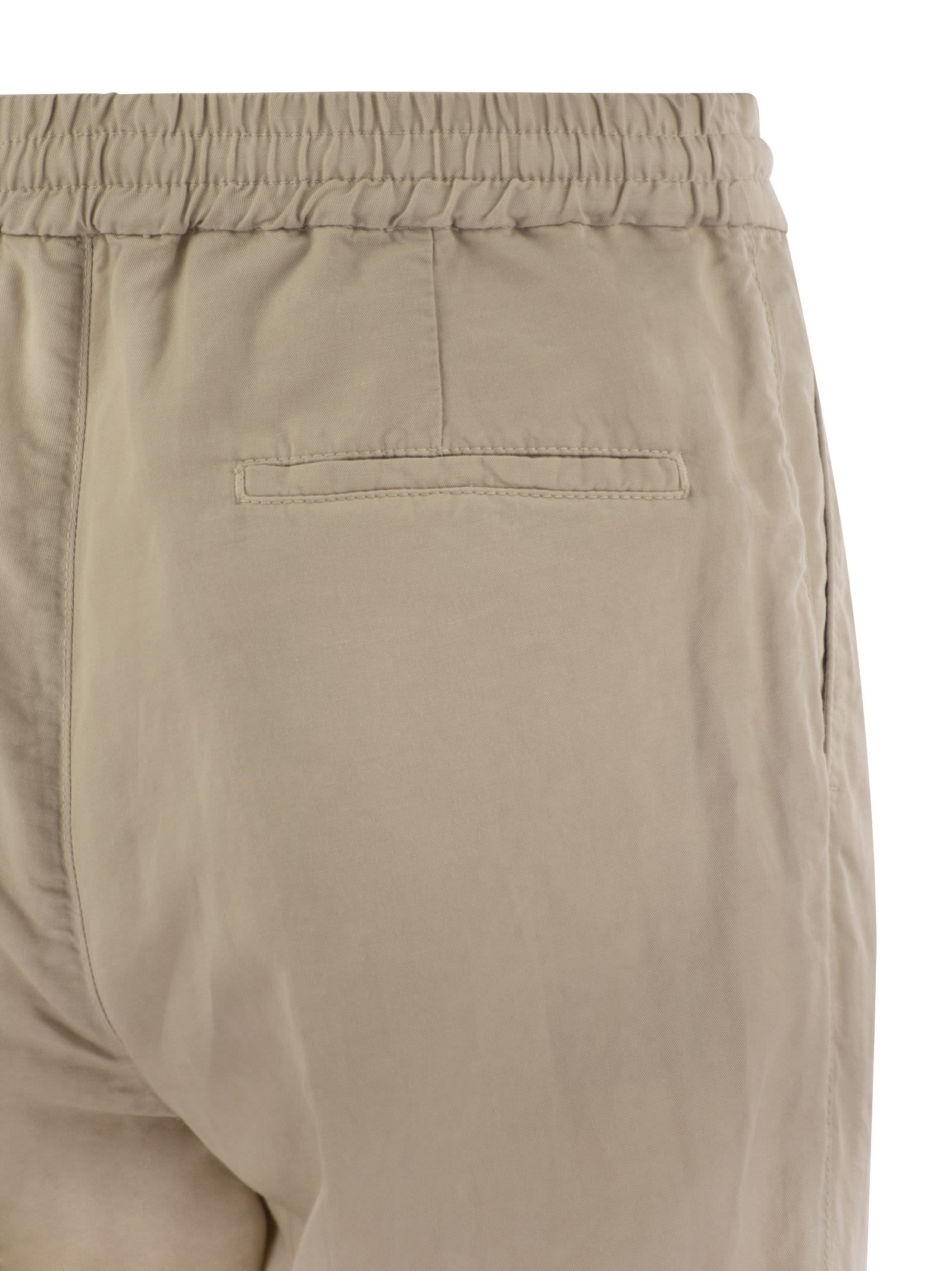 Shop Brunello Cucinelli Leisure Fit Trousers In Linen And Cotton Gabardine In Light Beige