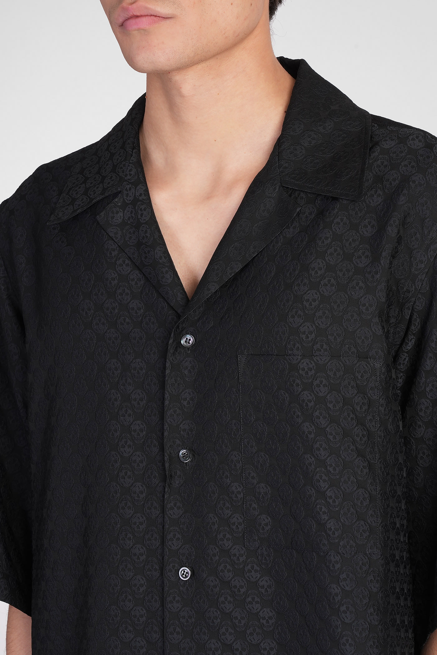 ★alexander mcqueen★ Graffiti Logo Short Sleeve Shirt Black Alexander McQueen logo-print Cotton T-shirt | Black | FARFETCH
