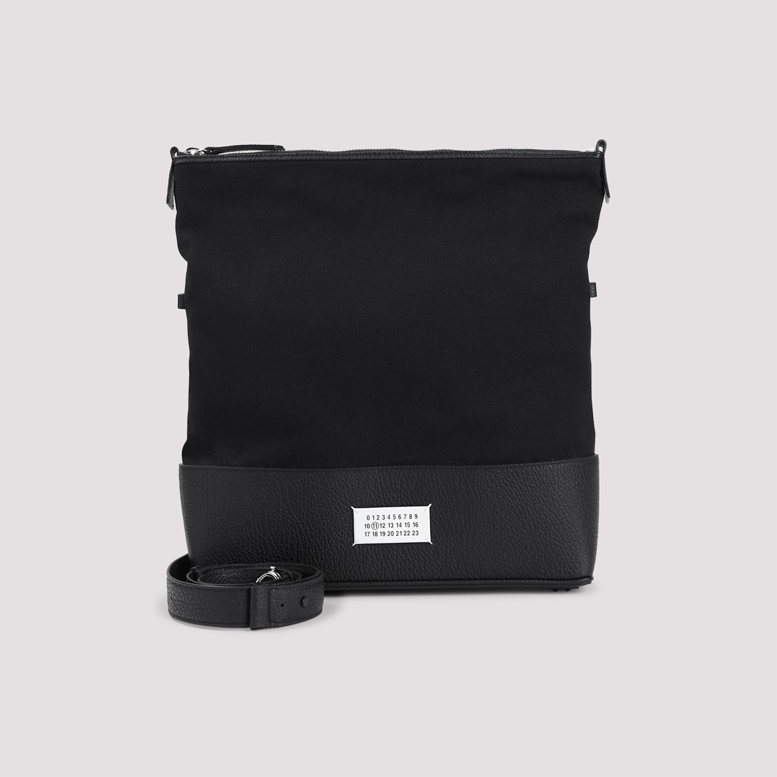 Maison Margiela 5ac Hobo Medium Handbag In Black
