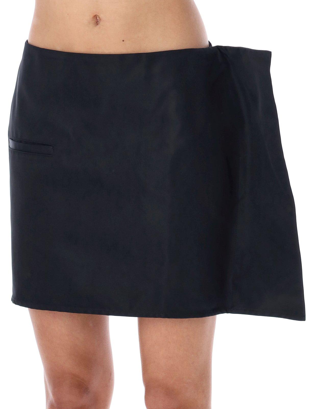 Shop Jw Anderson Mid-rise Straight Hem Mini Skirt In Black