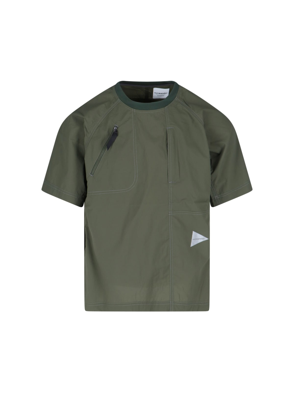 pullover T-shirt