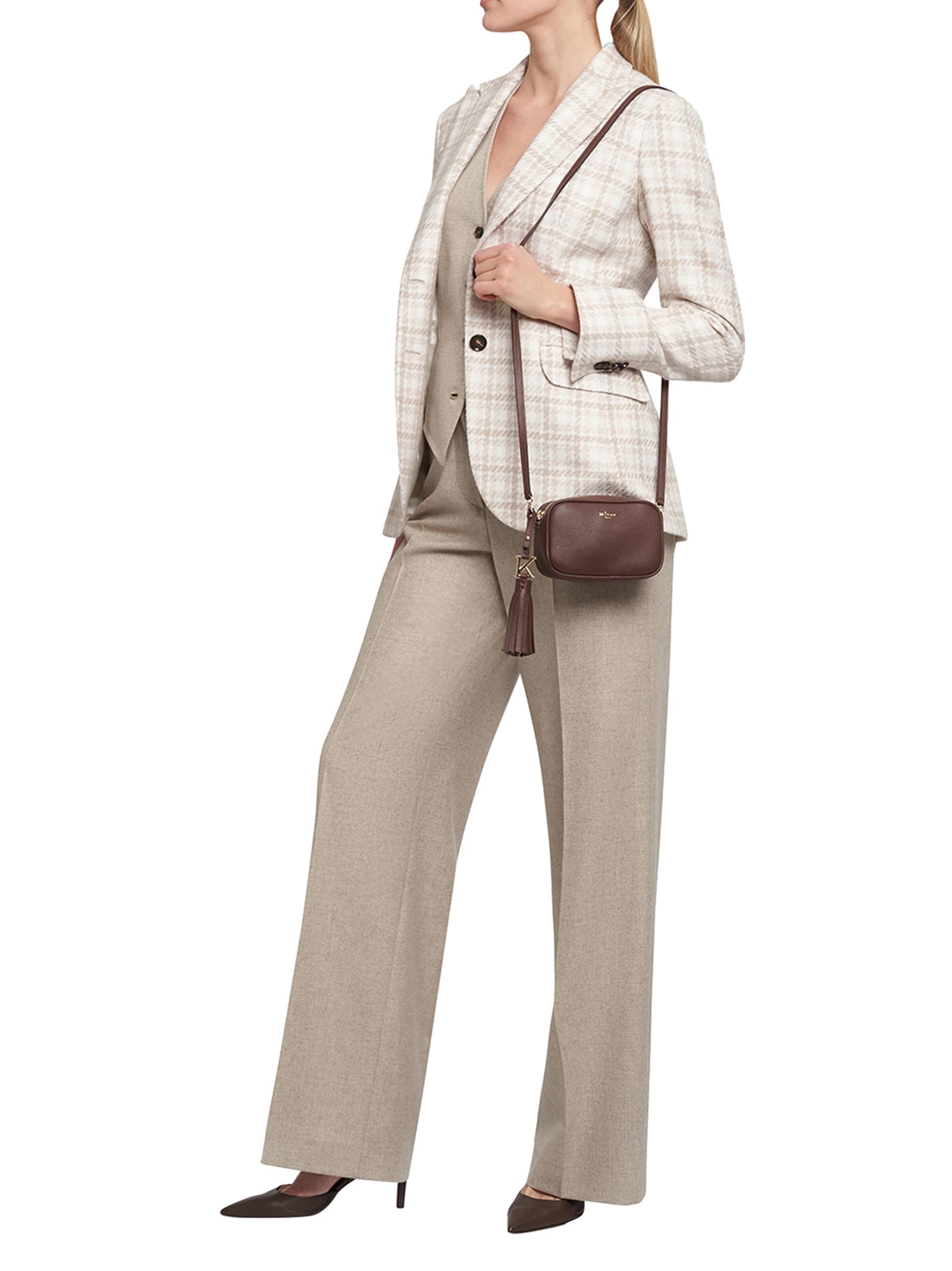 Shop Kiton Trousers Cashmere In Beige