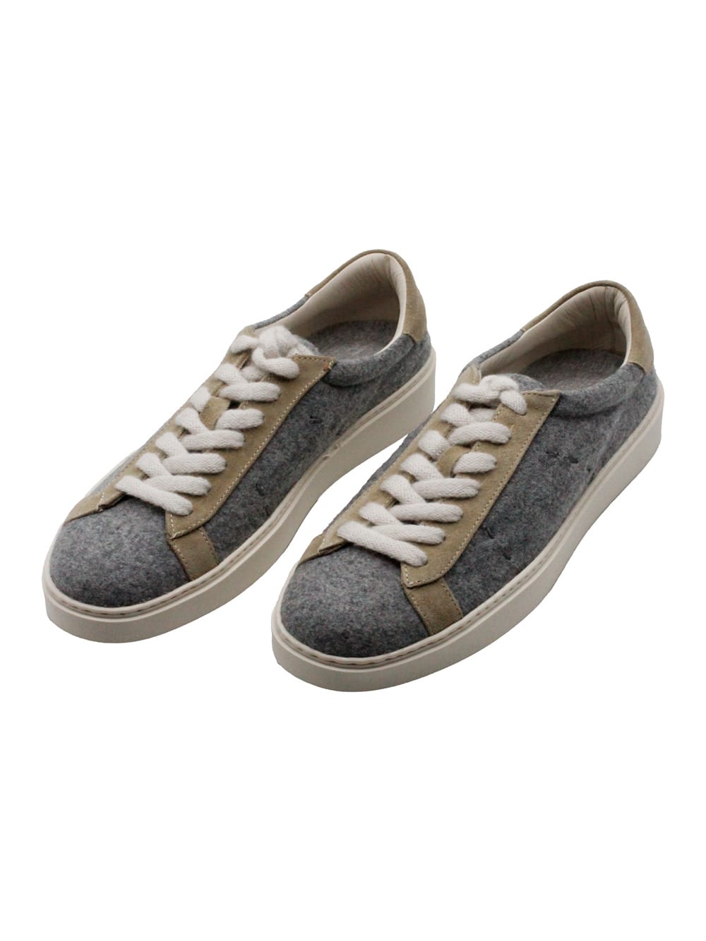Eleventy Laced Shoes In Gray