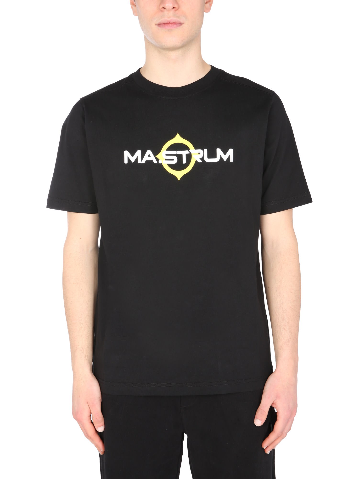 Ma. Strum Crew Neck T-shirt