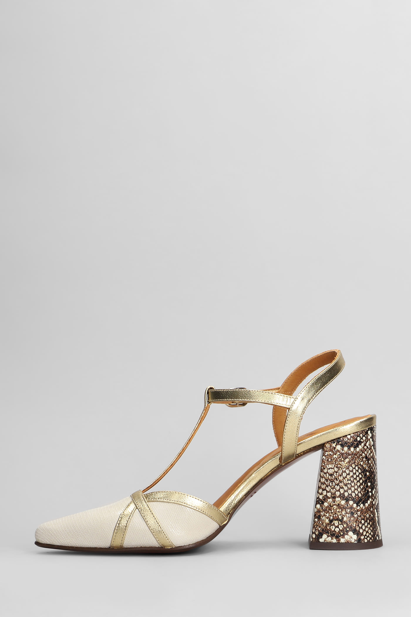 Chie Mihara Pumps In Beige Leather In Beige