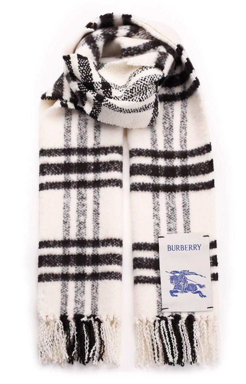 Burberry Logo Patch Fringed-edge Scarf In Neutral