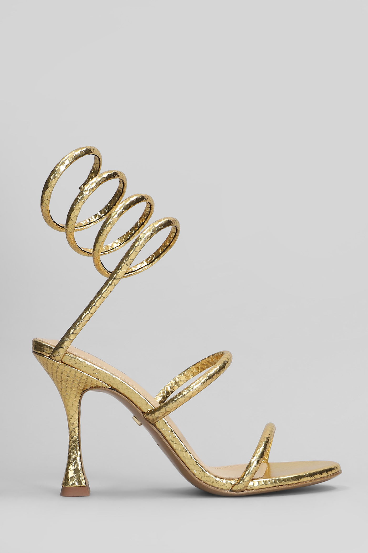 Greta 95 Sandals In Gold Leather