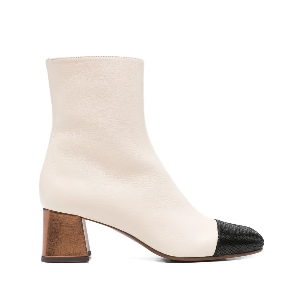 Chie Mihara Shoes In White