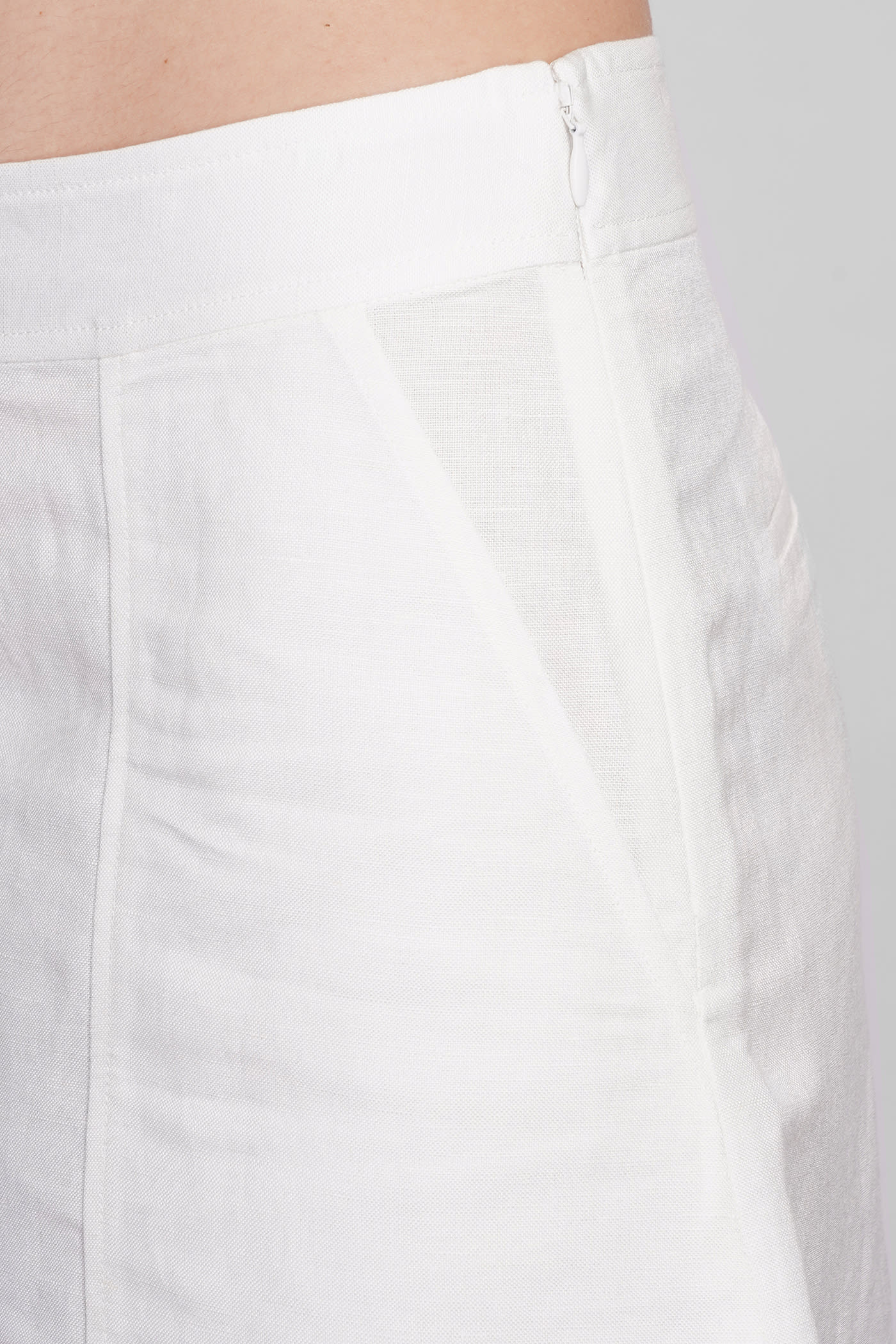 Shop Simkhai Dax Shorts In White Linen