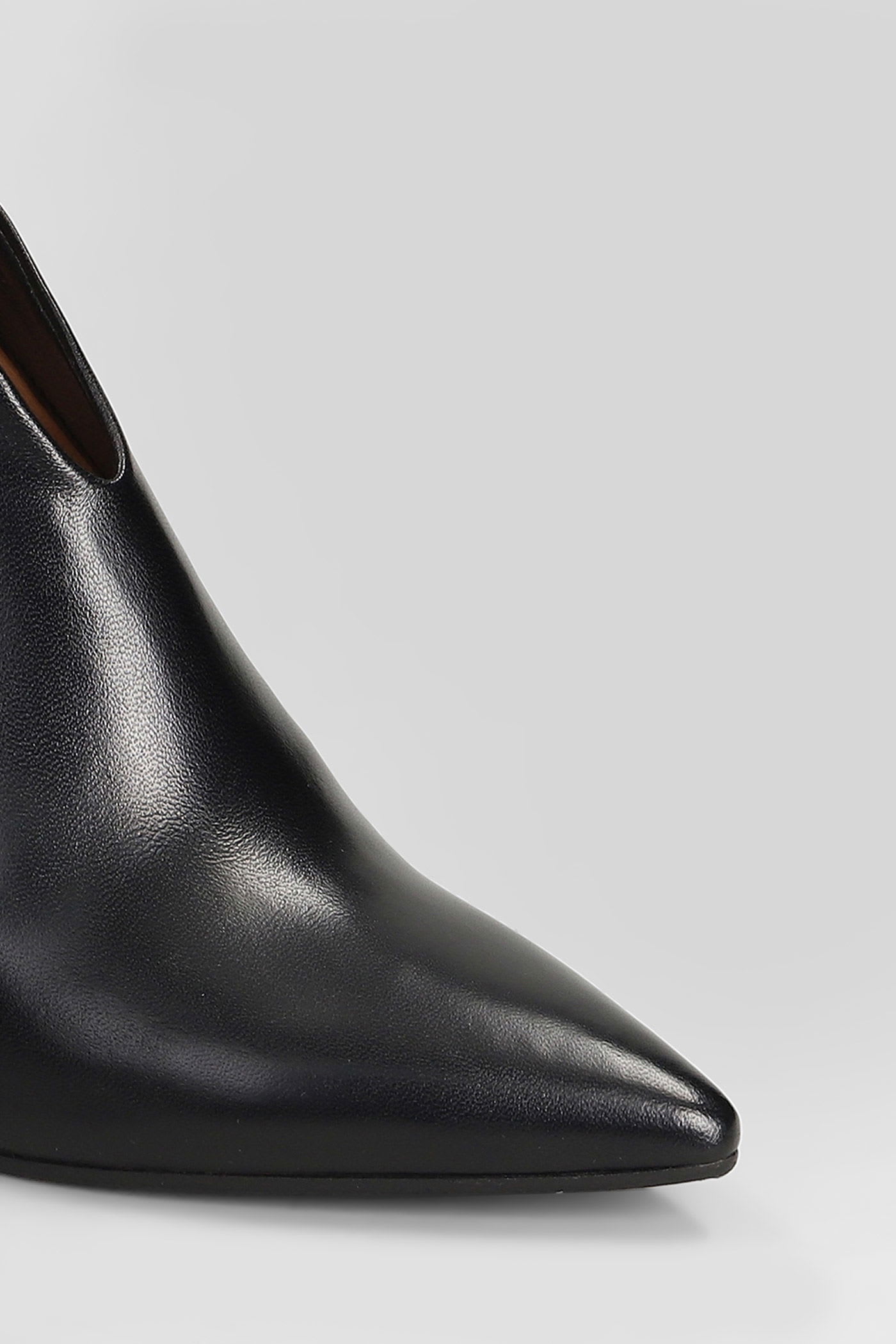 Julie Dee High Heels Ankle Boots In Black Leather In Black